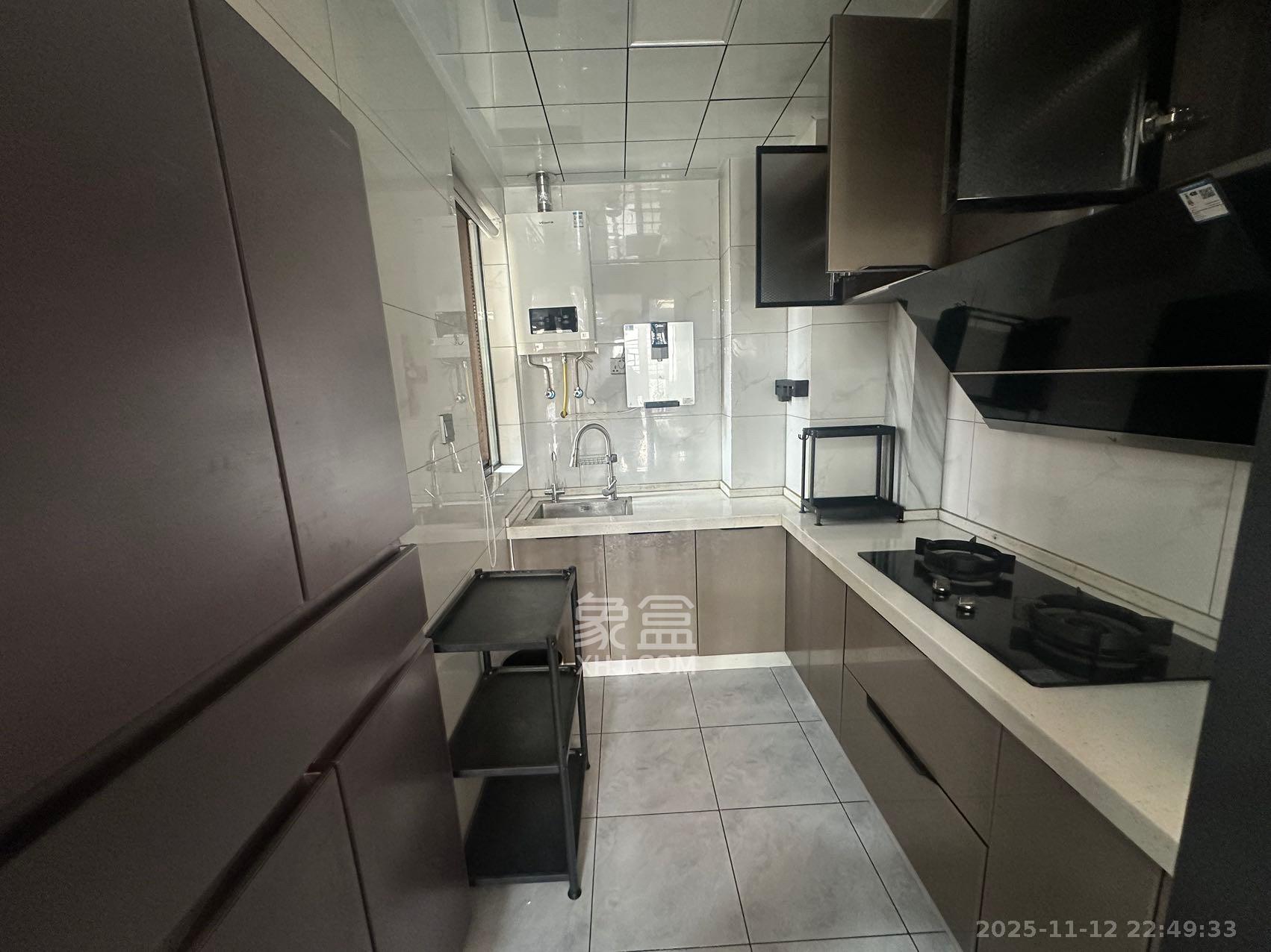 五矿沁园金城（春和景园）  3室1厅1卫    2600.0元/月室内图