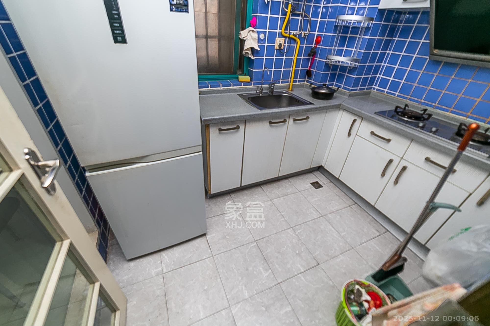 白沙花园 2室2厅2卫 56.0万 白沙花园 2室2厅2卫 56.0万其他