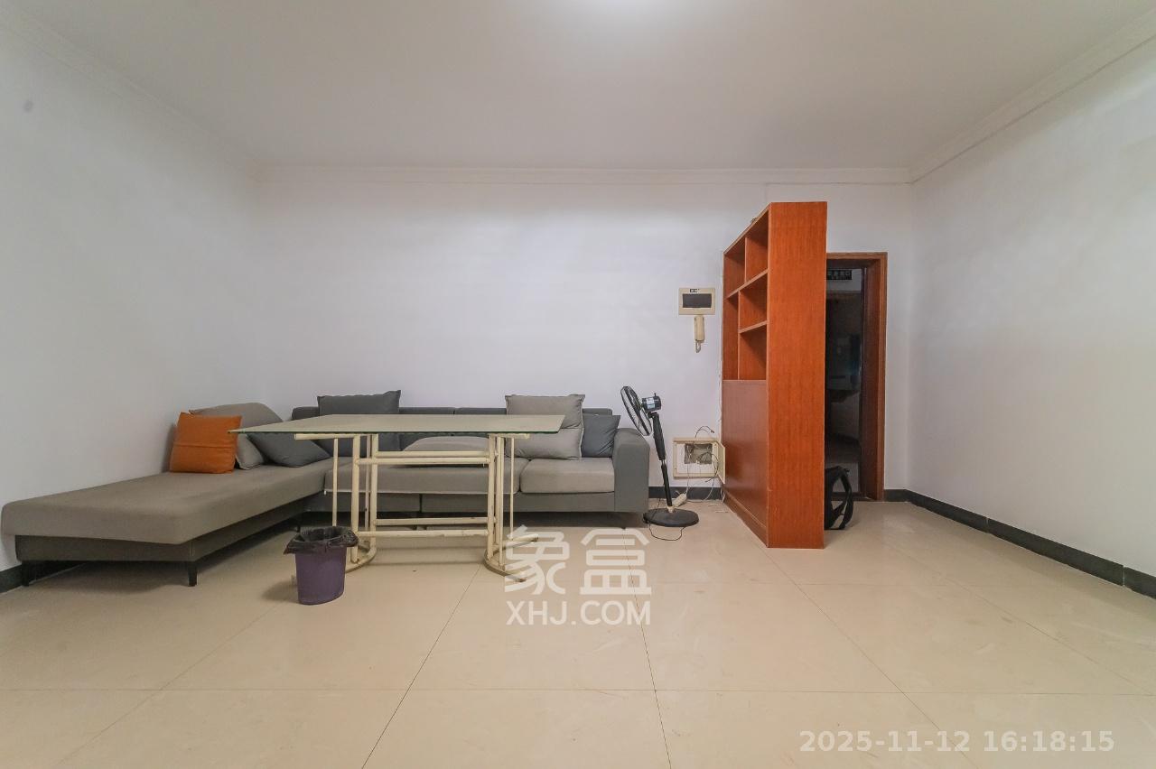 锦璨家园 2室1厅1卫 1400.0元/月 锦璨家园 2室1厅1卫 1400.0元/月室内图