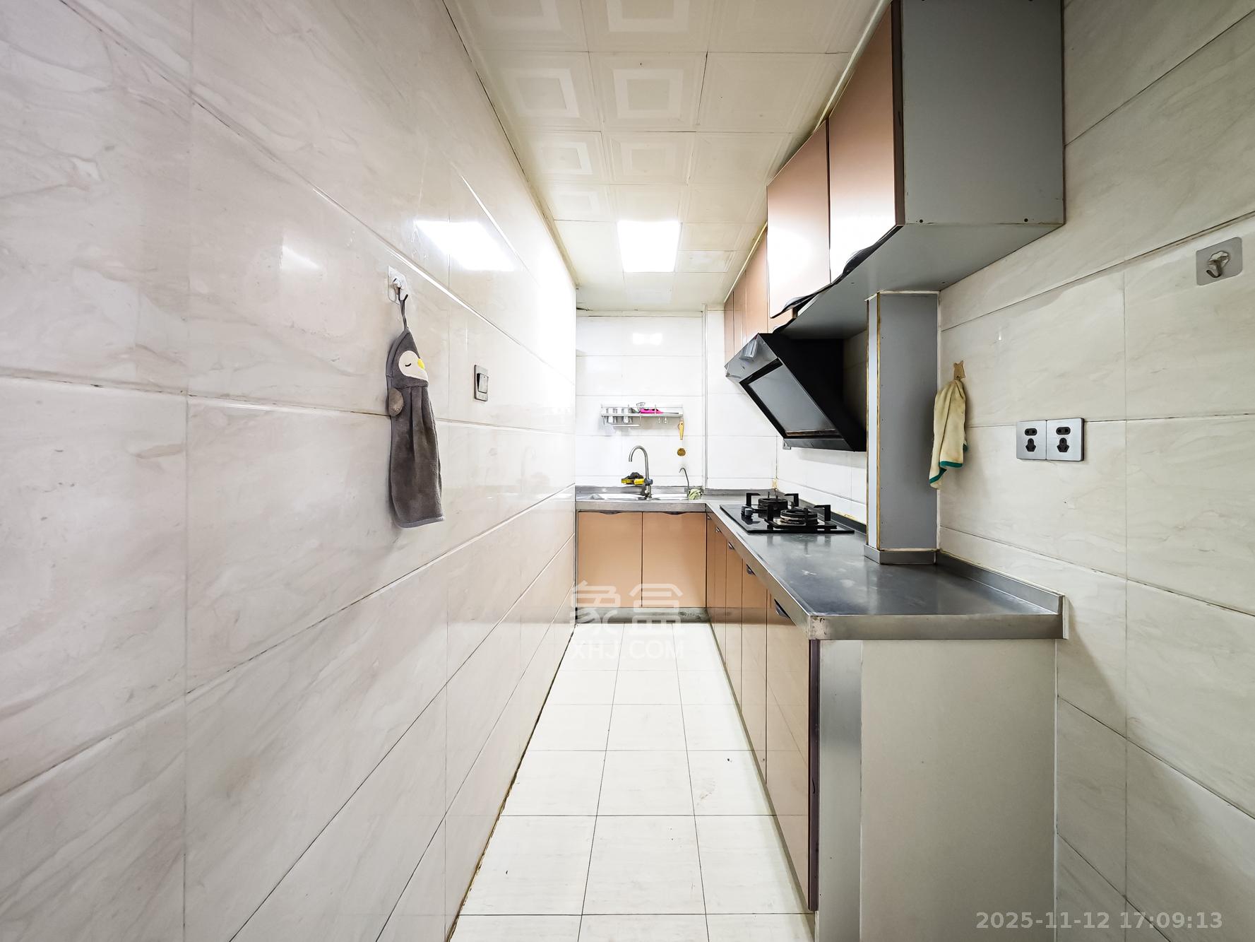 山语城二期  2室1厅1卫    58.0万厨房