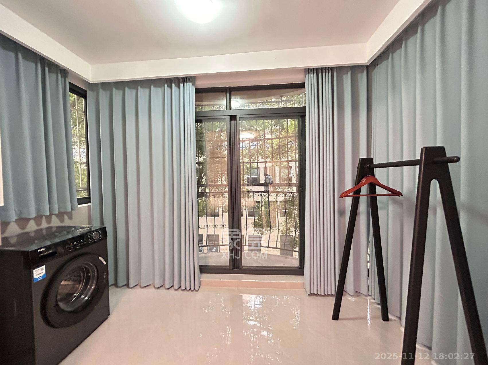 福乐名园  3室1厅2卫    7000.0元/月室内图