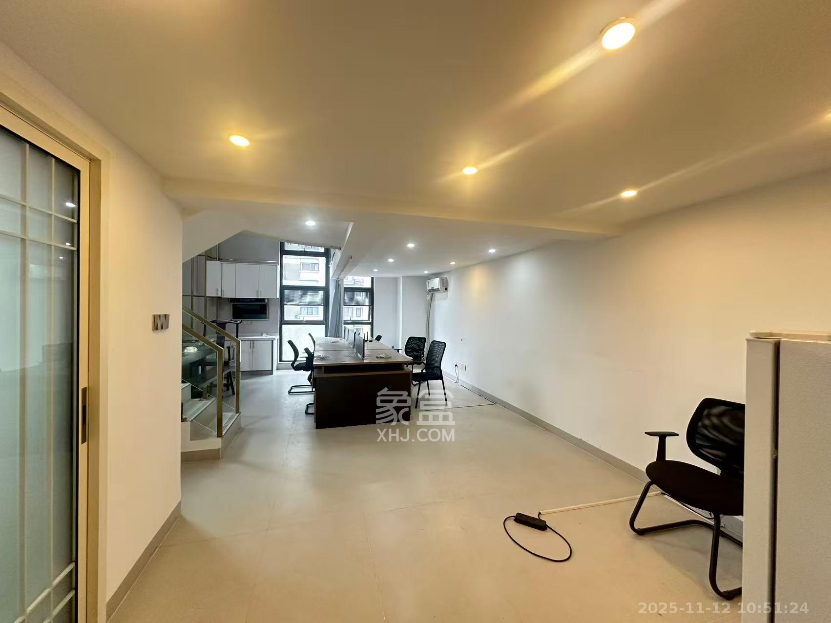 尚鑫海悦（新长海尚海城）  2室1厅1卫    1800.0元/月