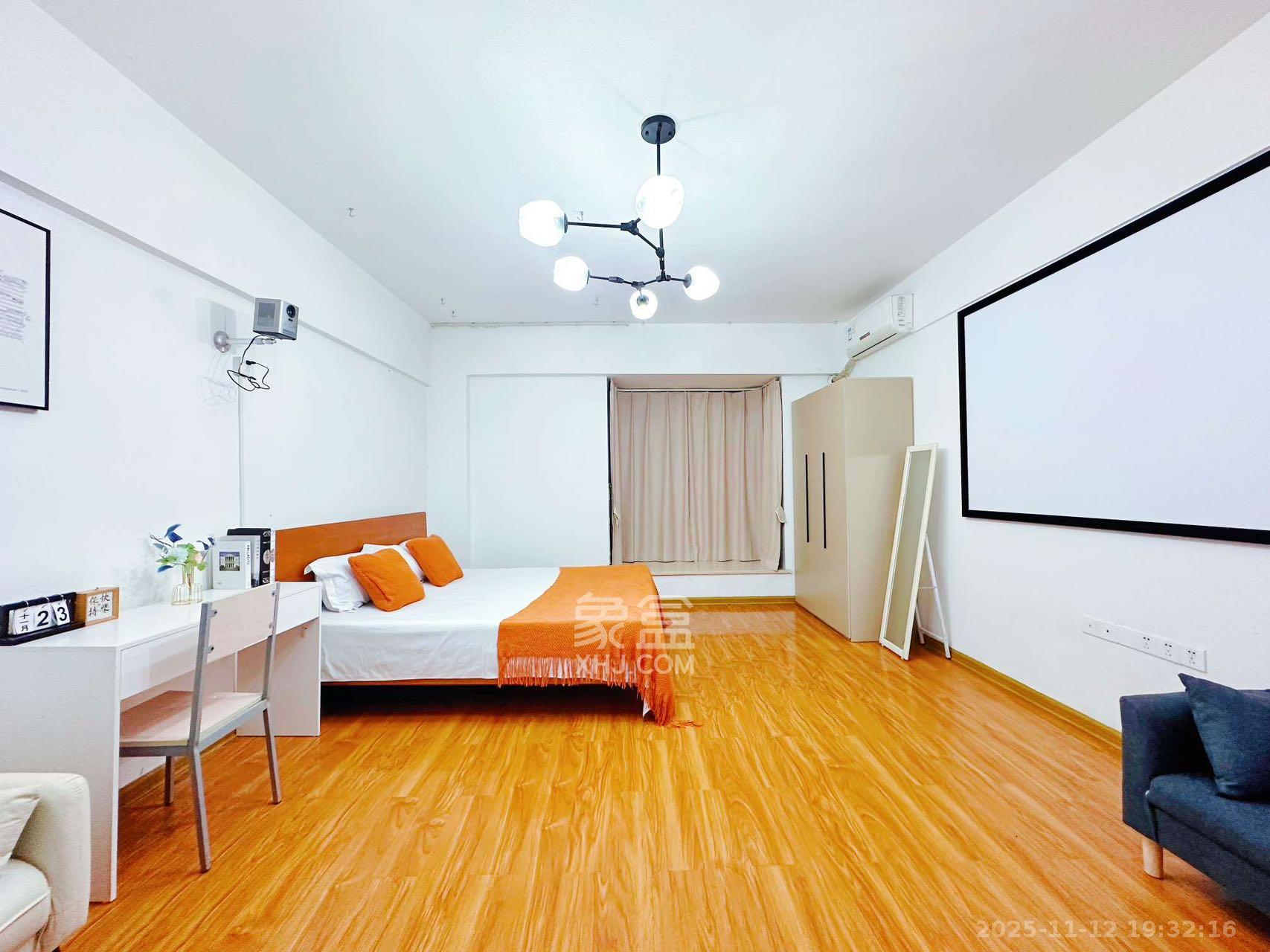 五一中央领御 1室1厅1卫 1800.0元/月 五一中央领御 1室1厅1卫 1800.0元/月室内图