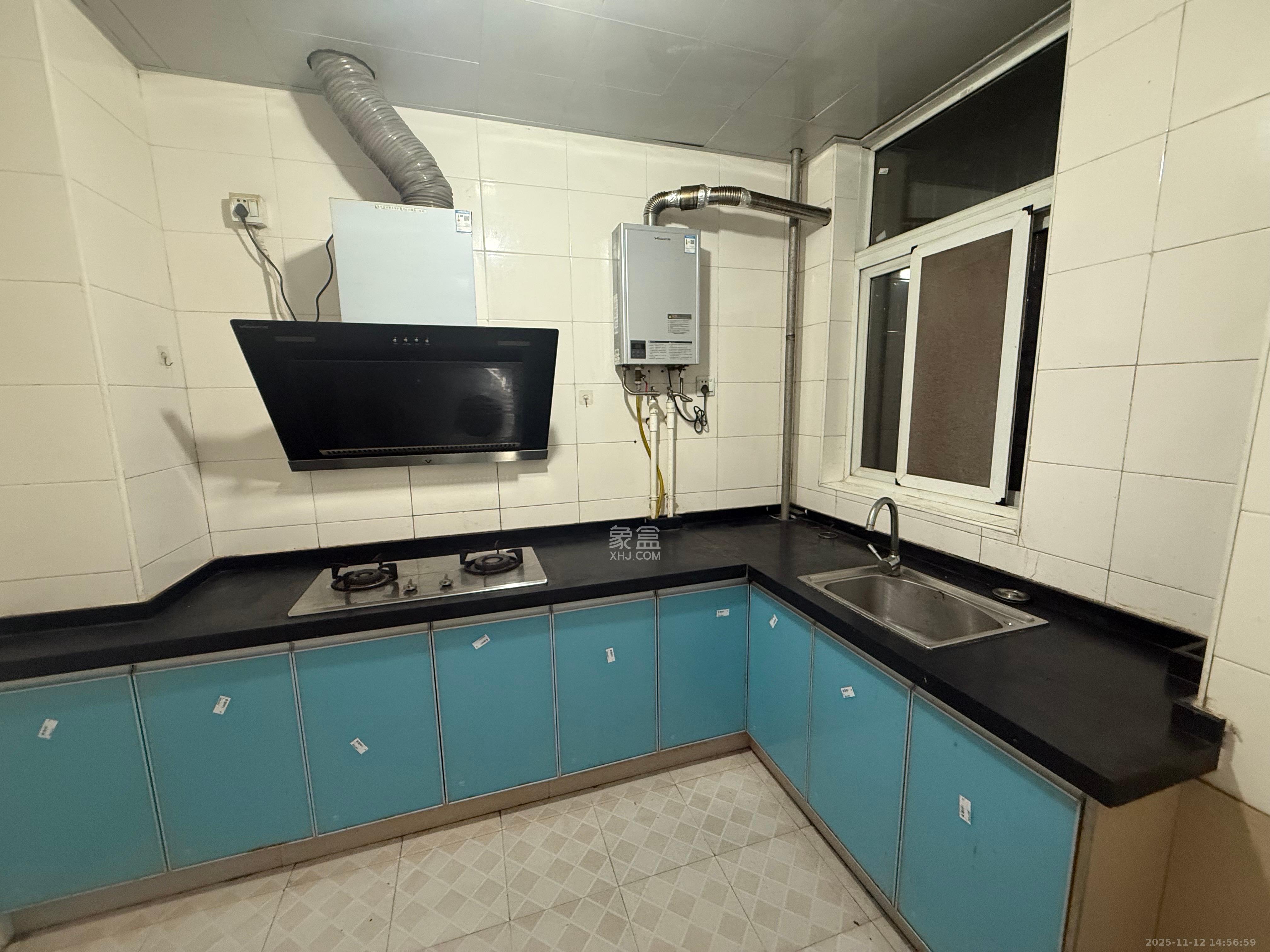 和沁园 3室1厅1卫 2200.0元/月 和沁园 3室1厅1卫 2200.0元/月室内图