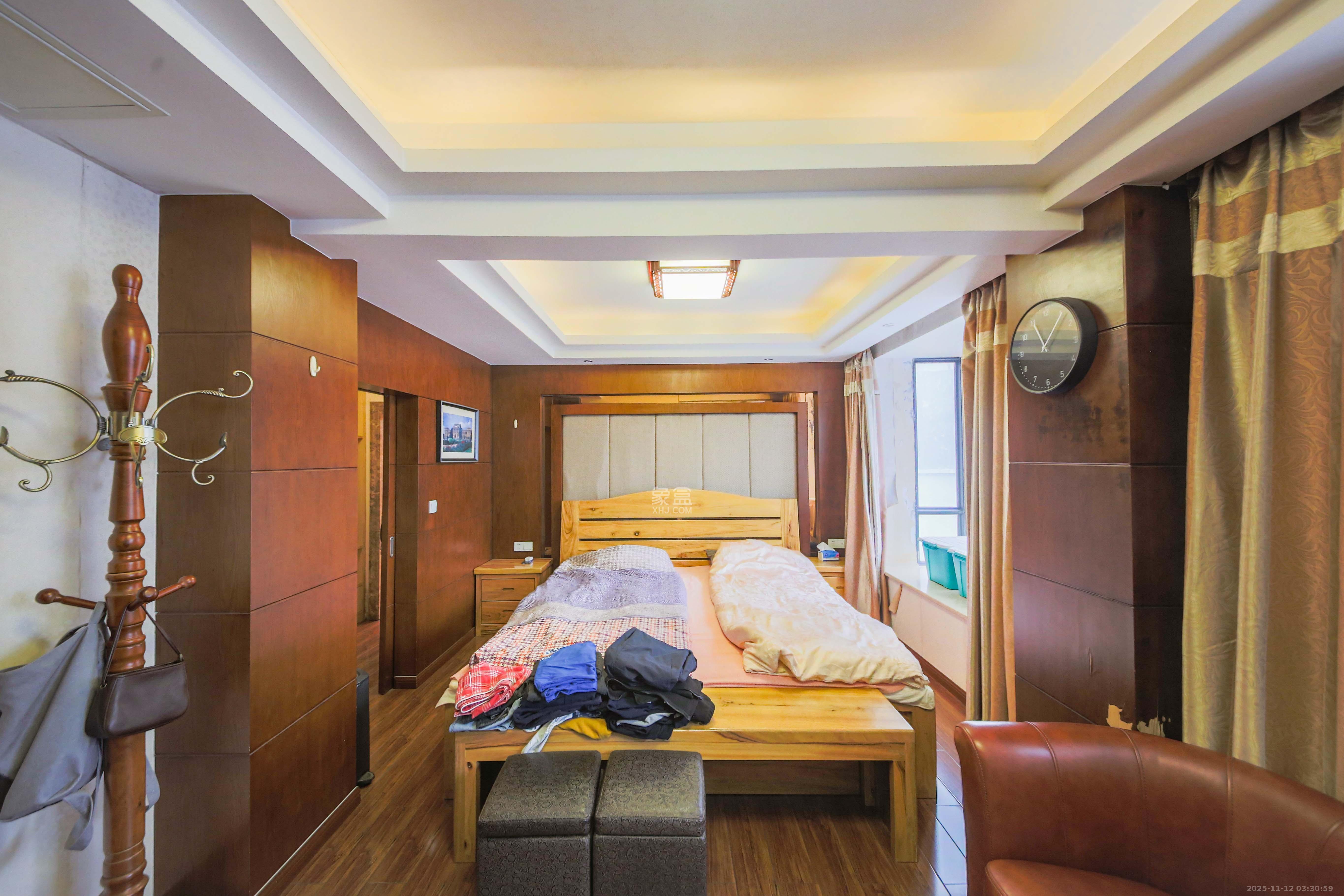 上庭苑  2室2厅2卫    92.0万卧室