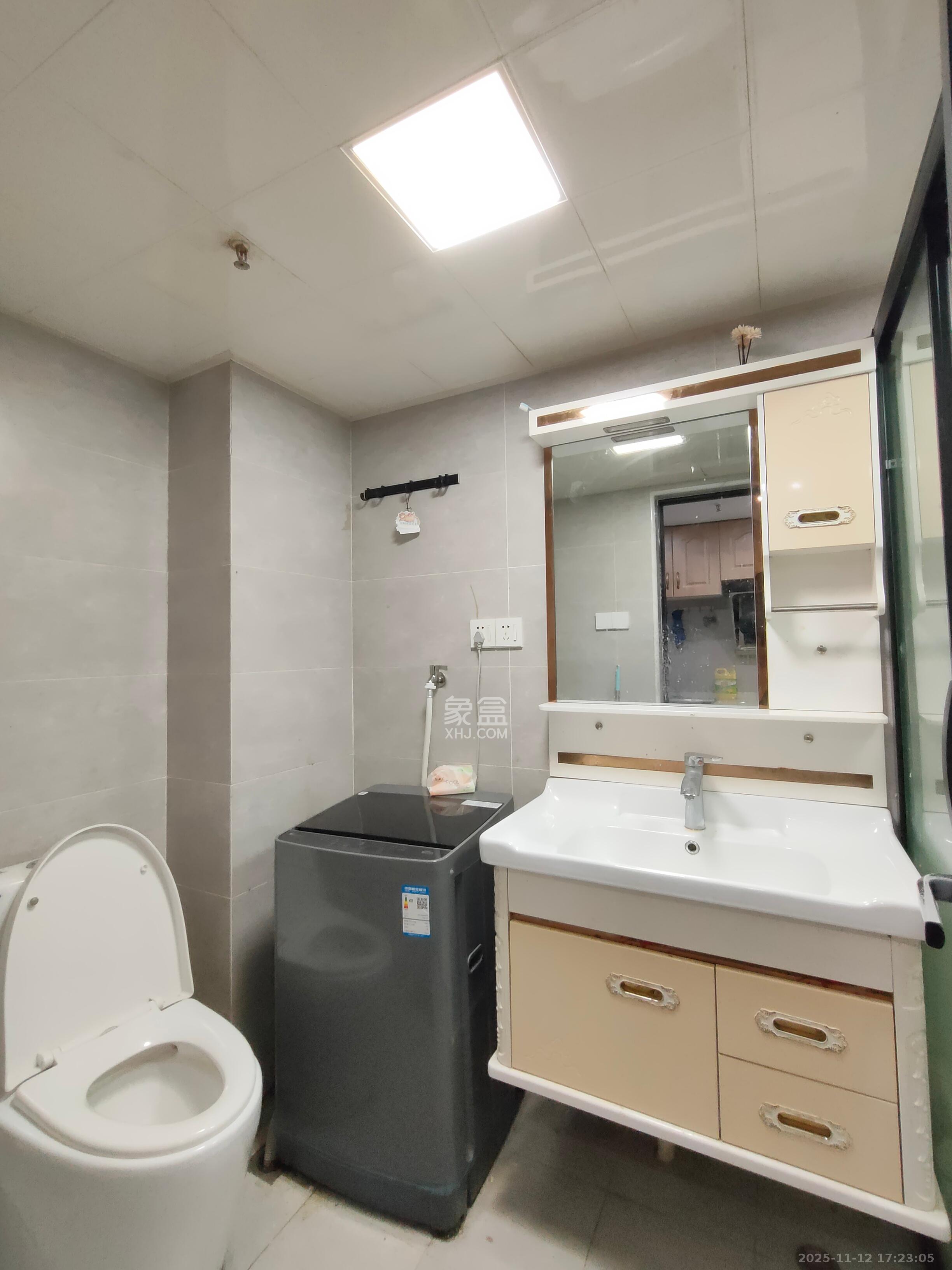 东盈商业广场（华泉城市广场）  1室0厅1卫    2000.0元/月室内图