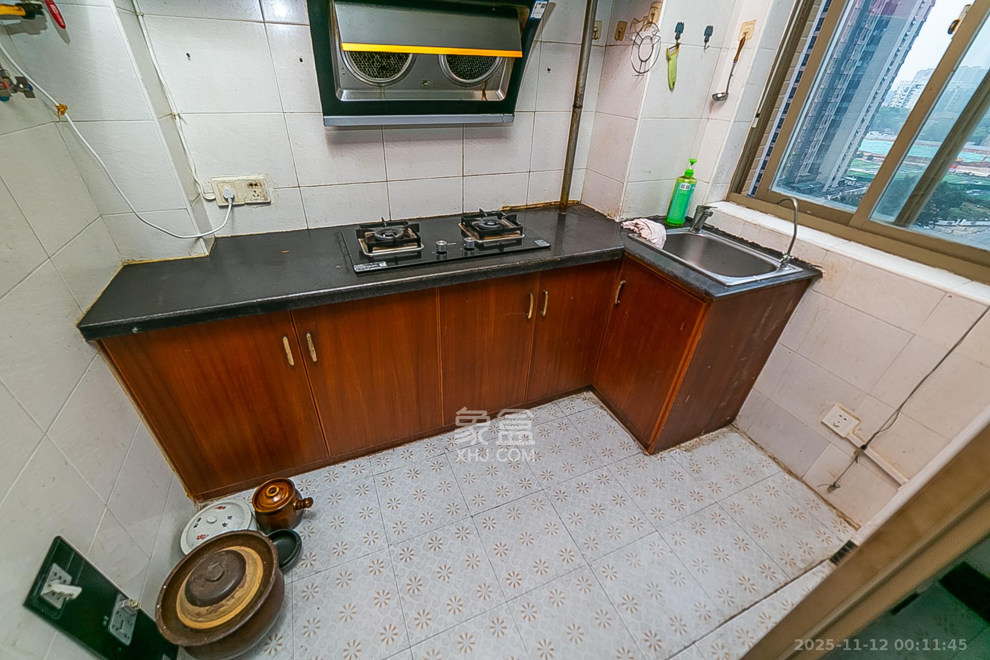 层上观邸 3室2厅2卫 95.0万 层上观邸 3室2厅2卫 95.0万其他