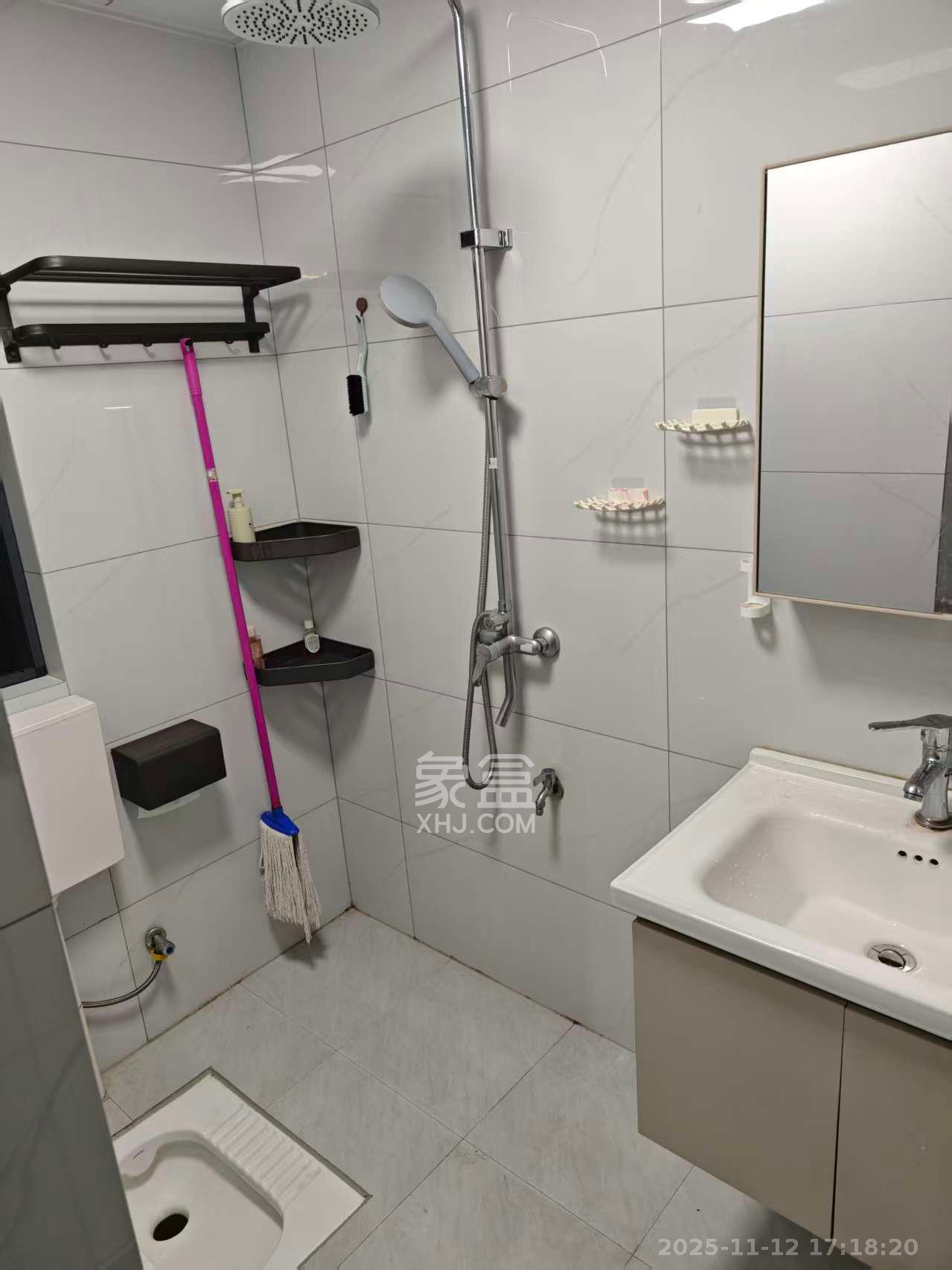 旭日嘉苑  3室2厅1卫    3000.0元/月室内图