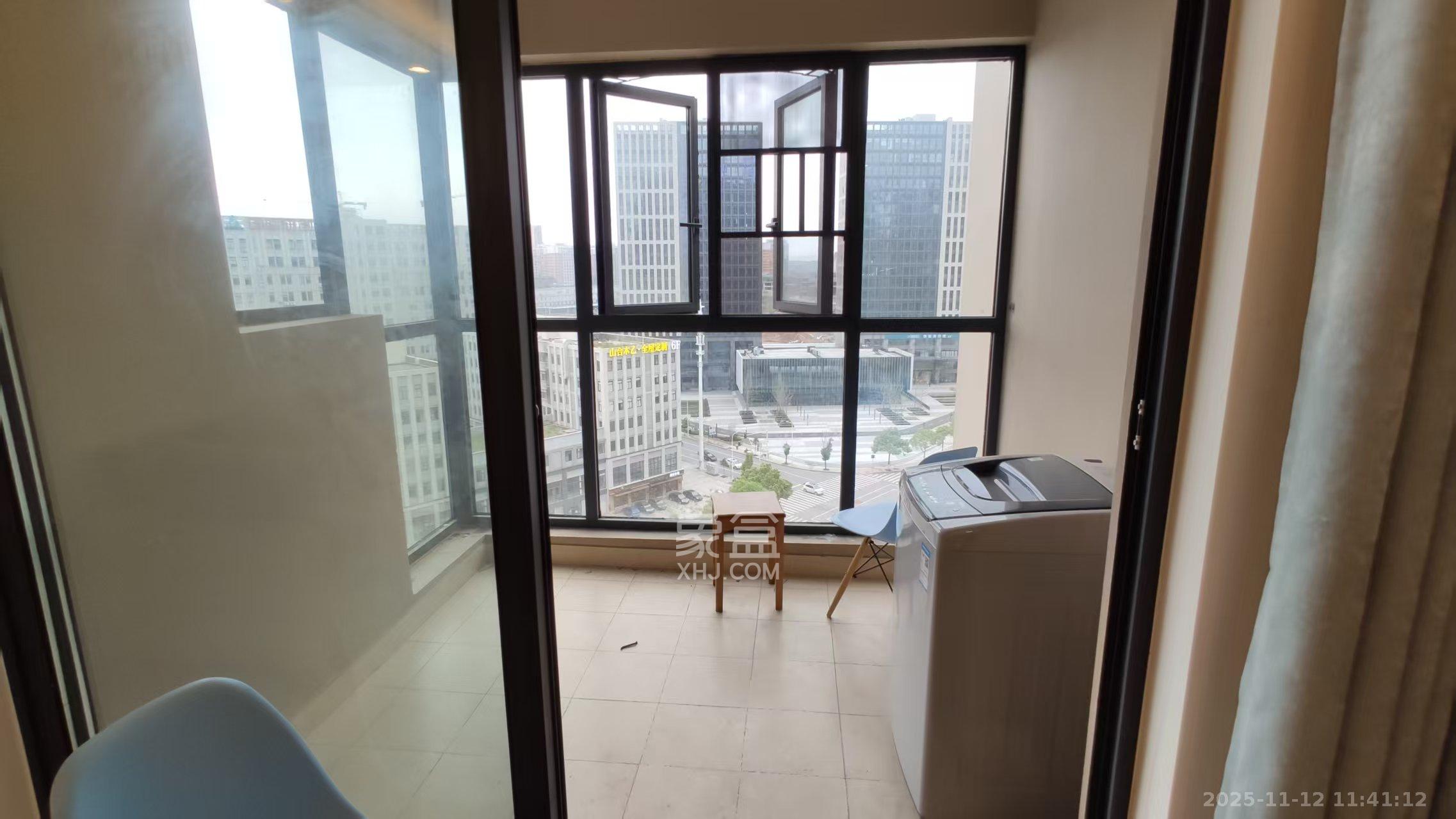 汇金城/嘉华城(二期、三期) 3室2厅1卫 2400.0元/月 汇金城/嘉华城(二期、三期) 3室2厅1卫 2400.0元/月室内图