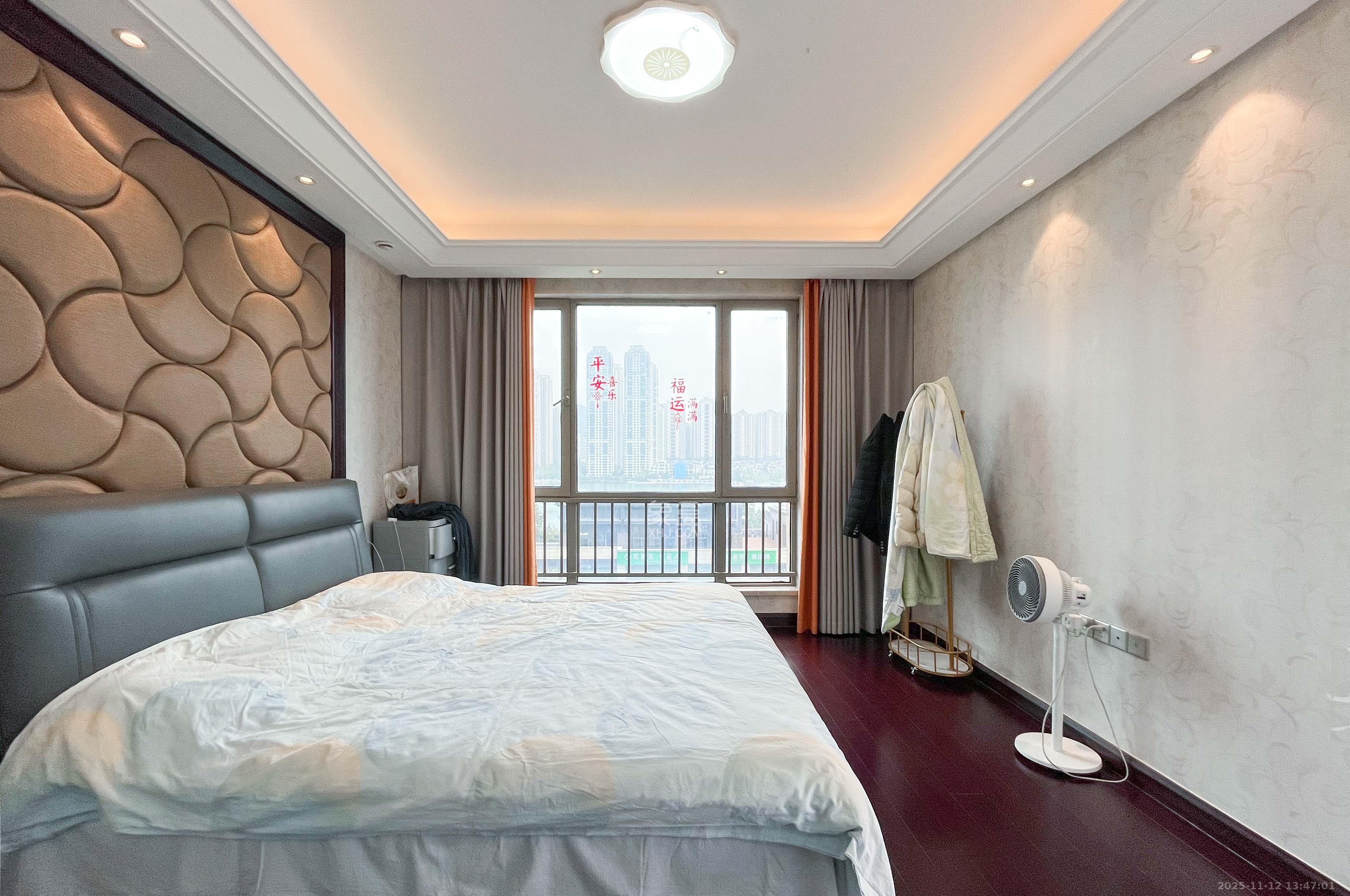 梅溪湖金茂府（金茂广场）（金茂览秀城）  1室2厅3卫    372.0万其他