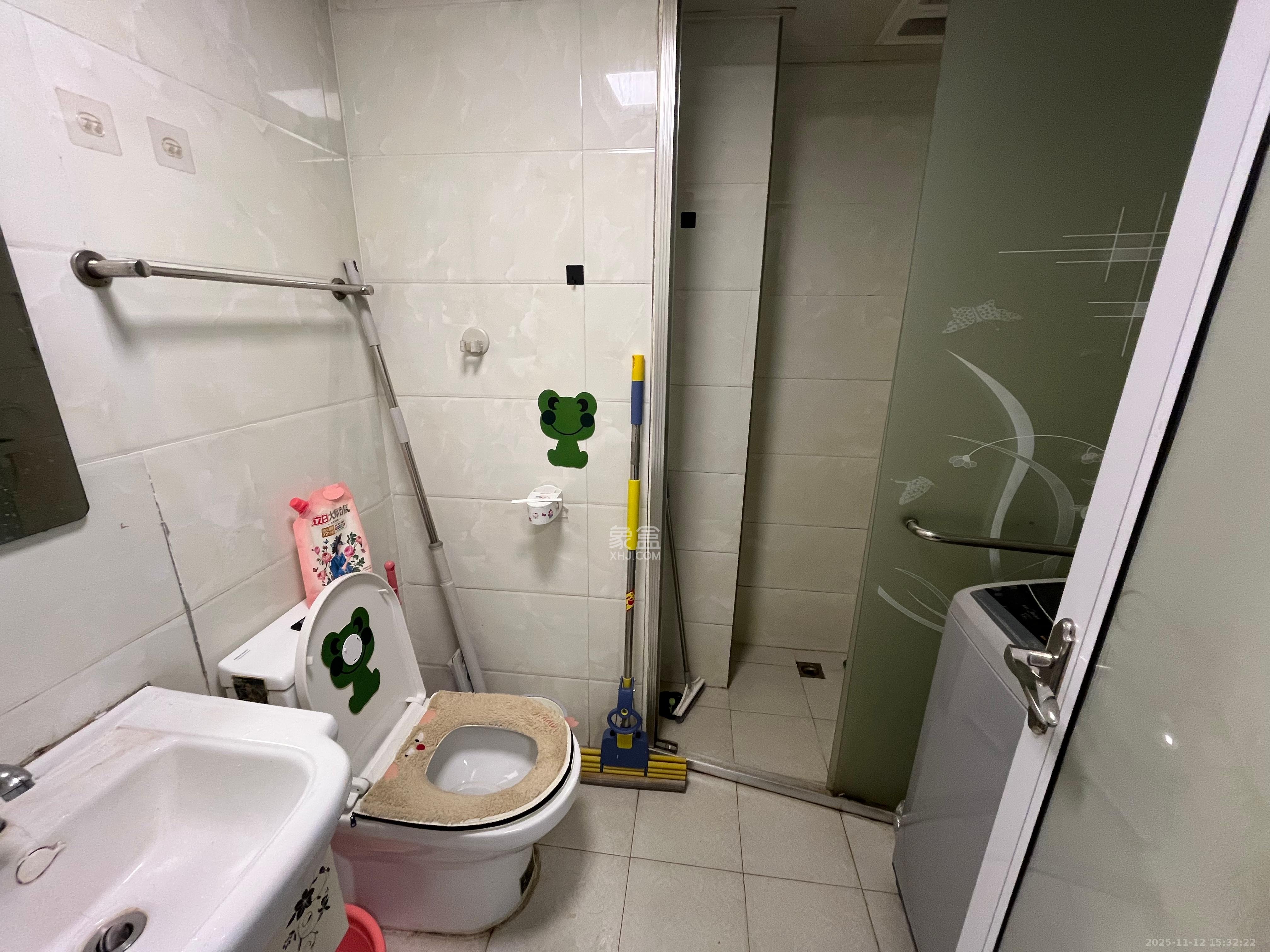 红橡华园(菲莎公馆)  1室1厅1卫    1500.0元/月室内图