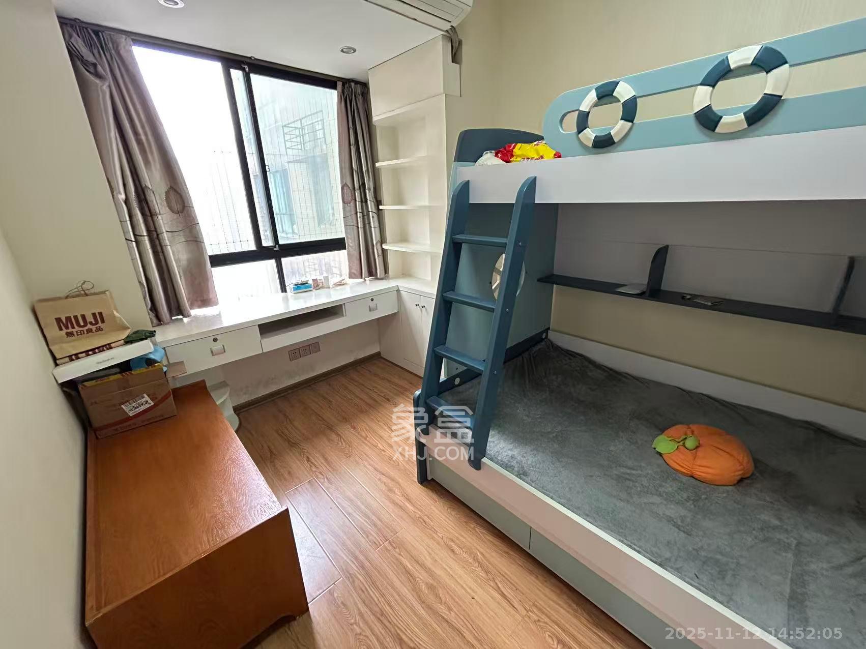 香江锦城  2室2厅1卫    2800.0元/月室内图