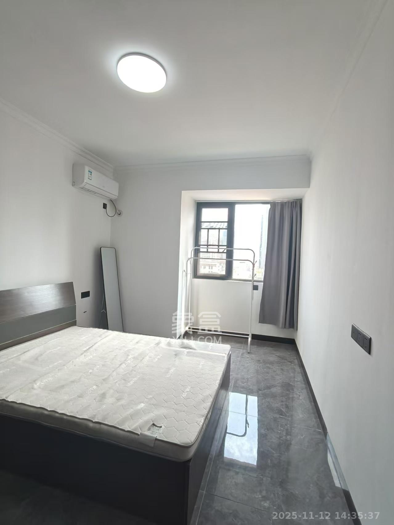 长城宾馆宿舍  3室2厅2卫    5000.0元/月室内图