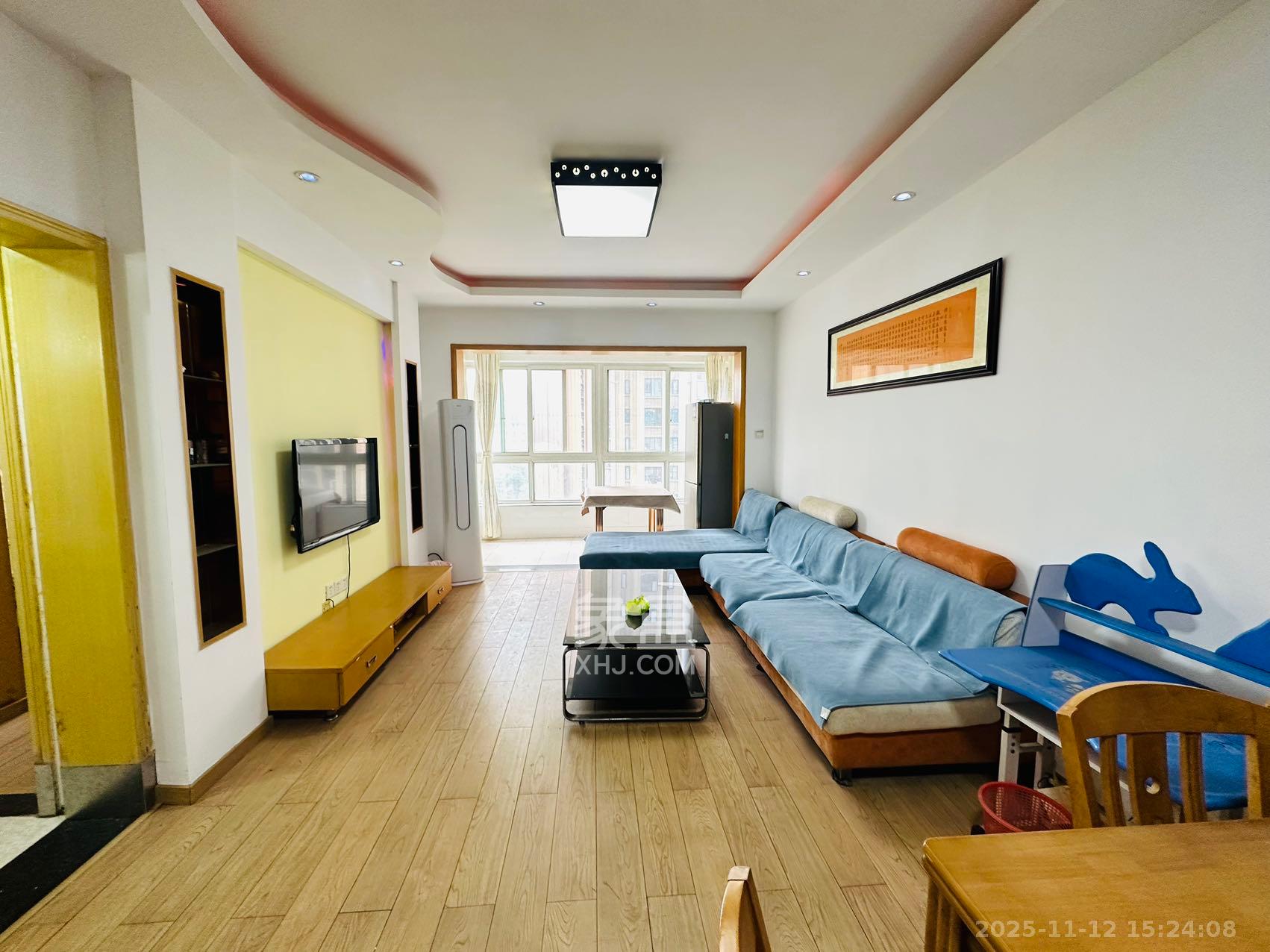 汇都公寓 3室2厅1卫 2300.0元/月 汇都公寓 3室2厅1卫 2300.0元/月室内图