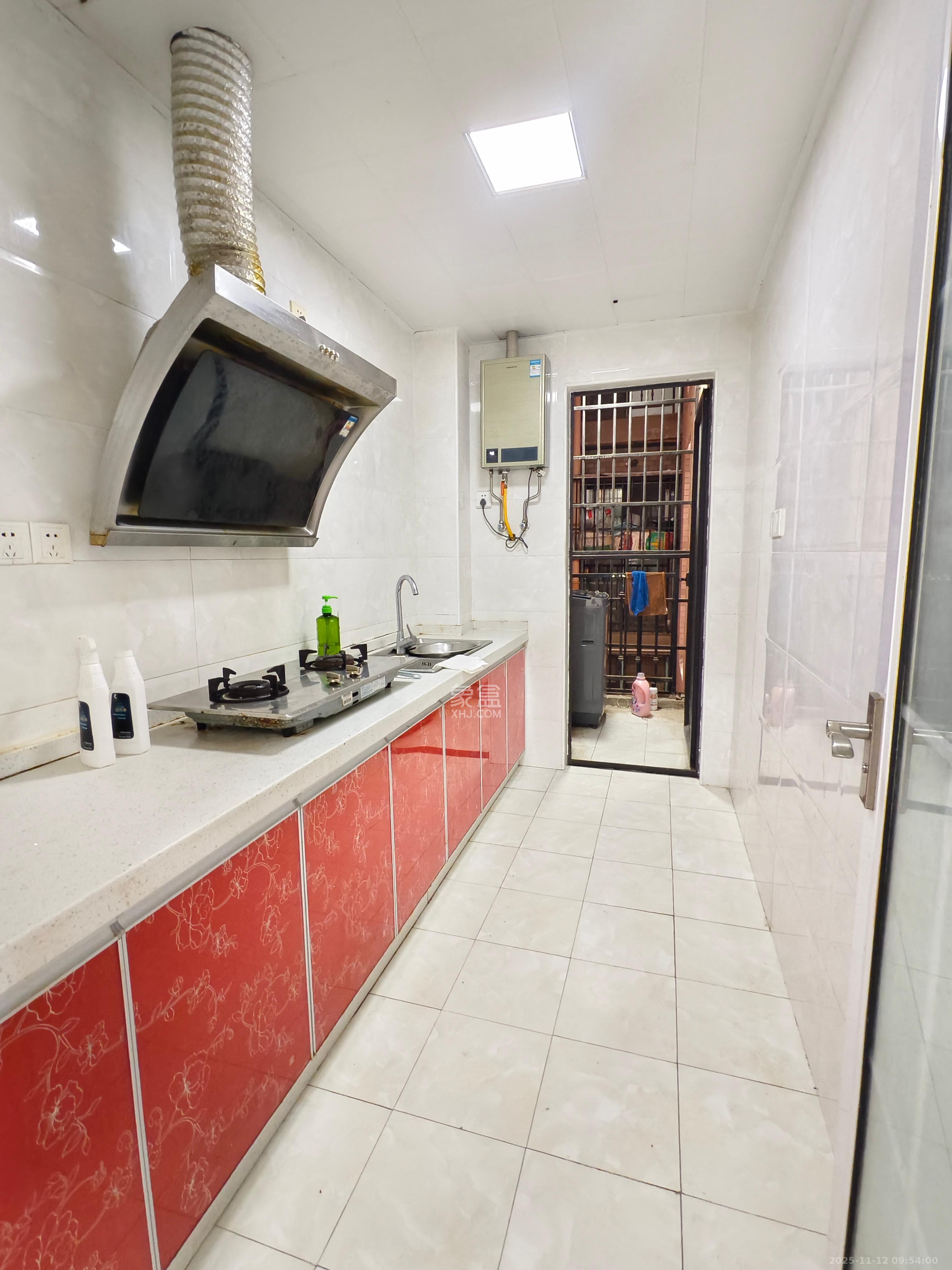 康桥长郡  2室2厅1卫    1500.0元/月室内图