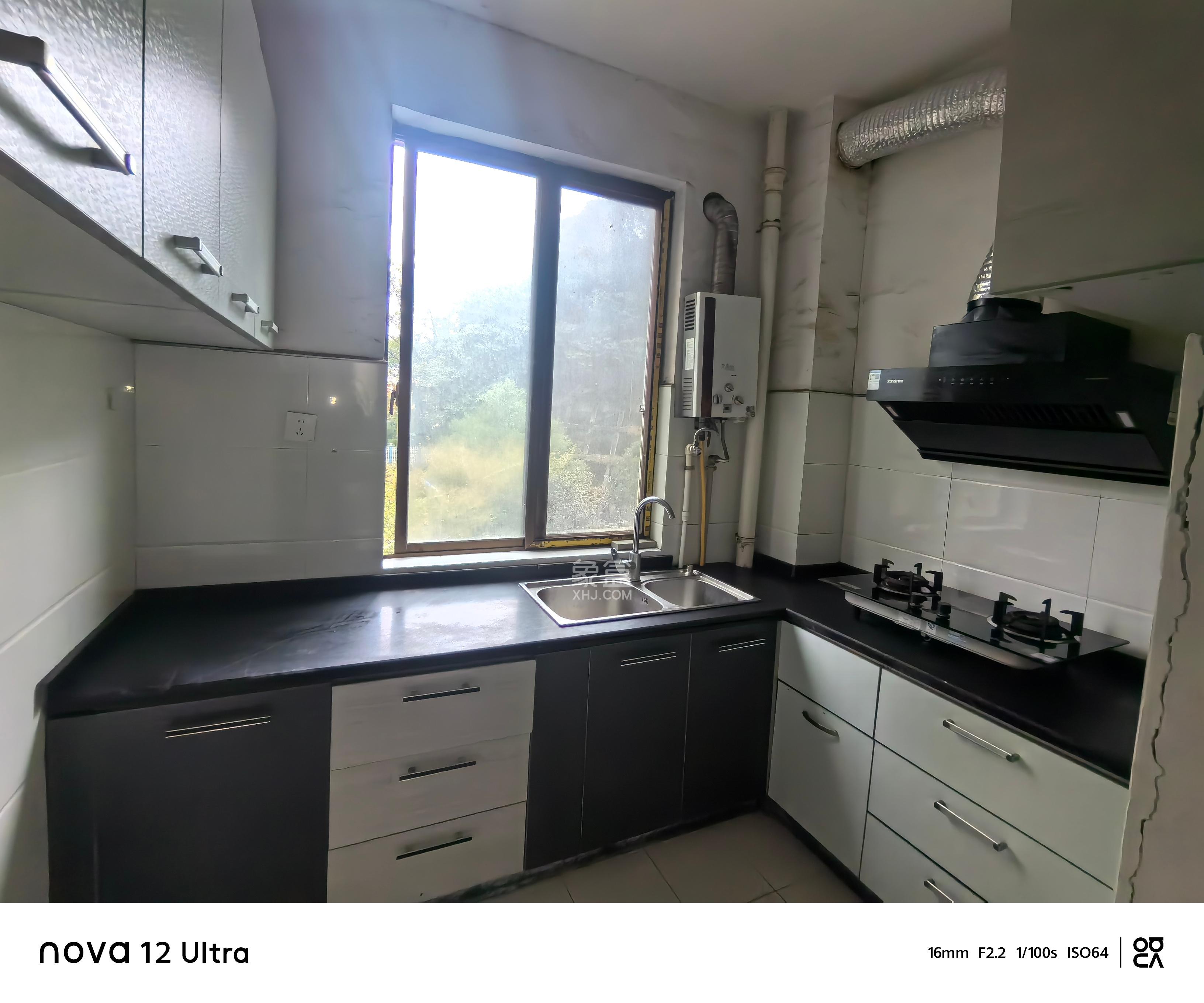 湘核佳苑  4室1厅1卫    1800.0元/月室内图