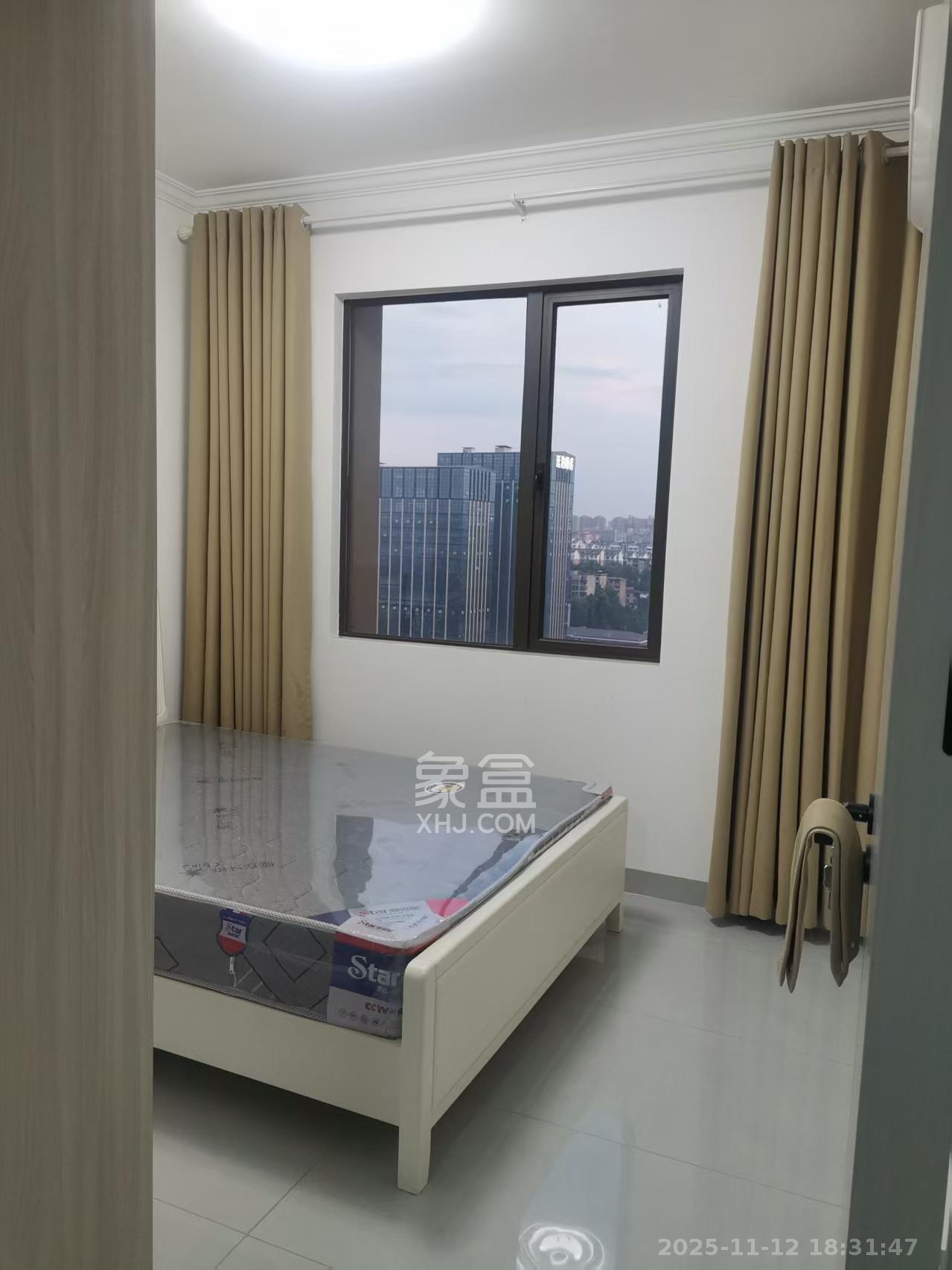 东宜新园  2室1厅1卫    1800.0元/月室内图