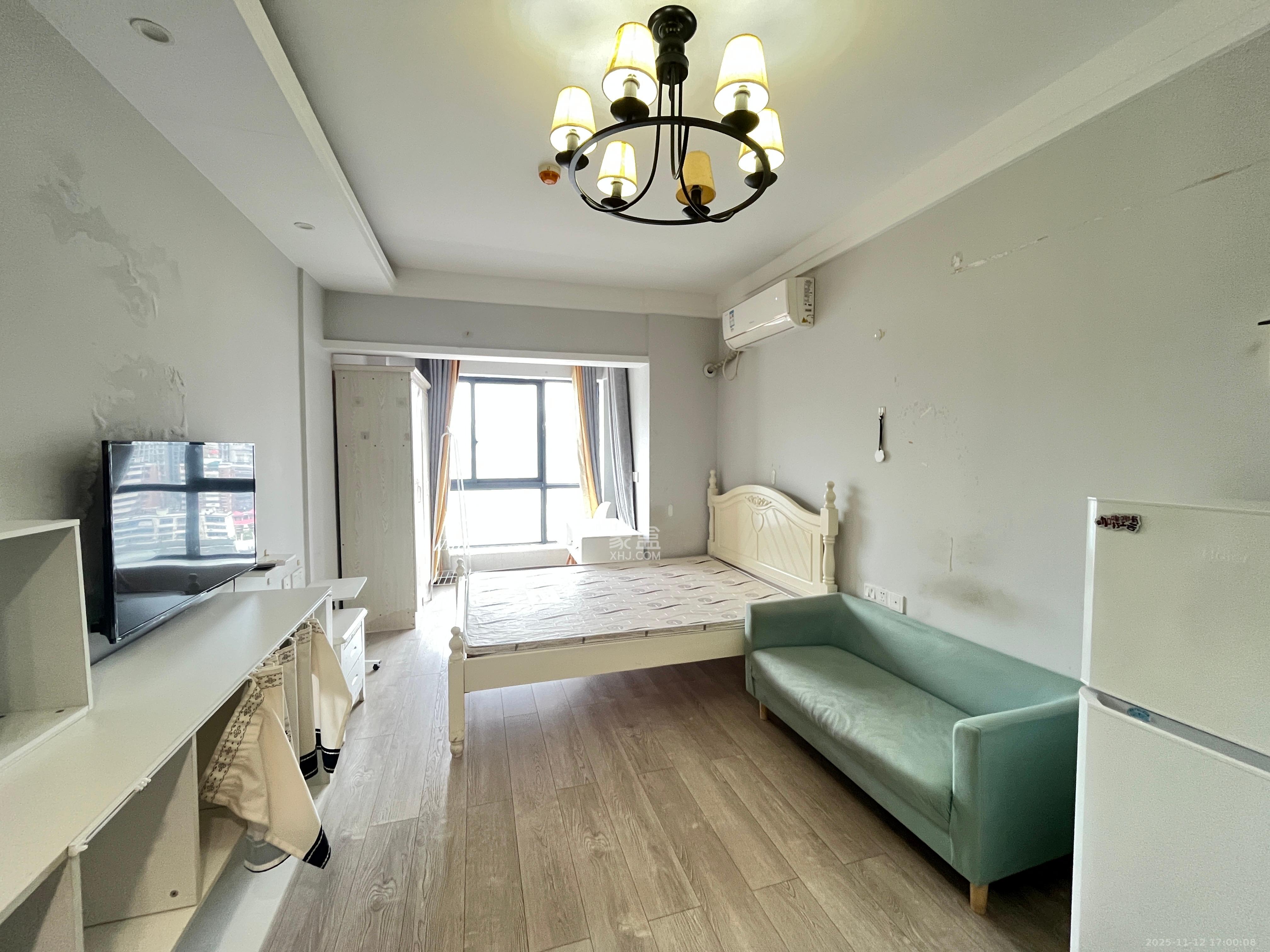 拿铁空间  1室1厅1卫    1200.0元/月