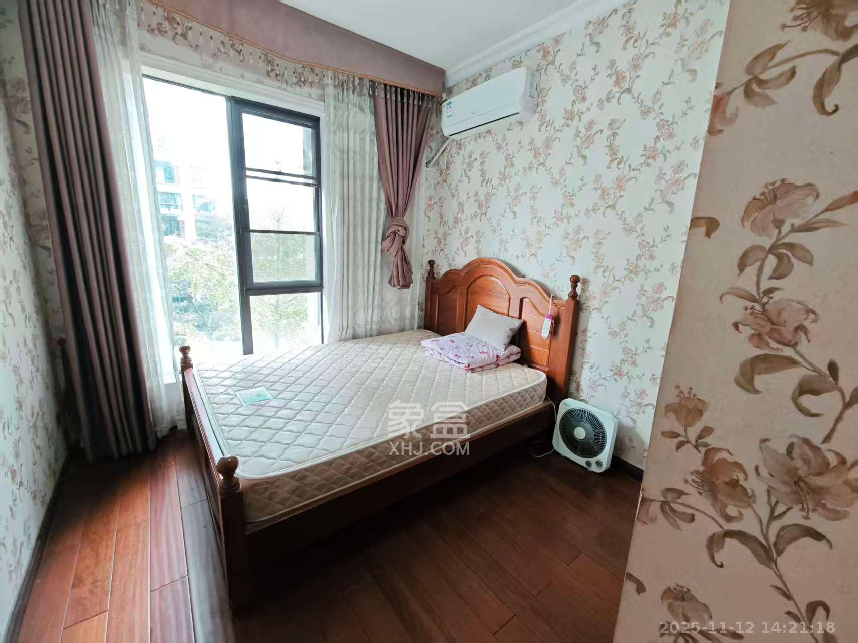 梅溪湖金茂悦(金悦雅苑) 4室2厅1卫 4200.0元/月 梅溪湖金茂悦(金悦雅苑) 4室2厅1卫 4200.0元/月室内图