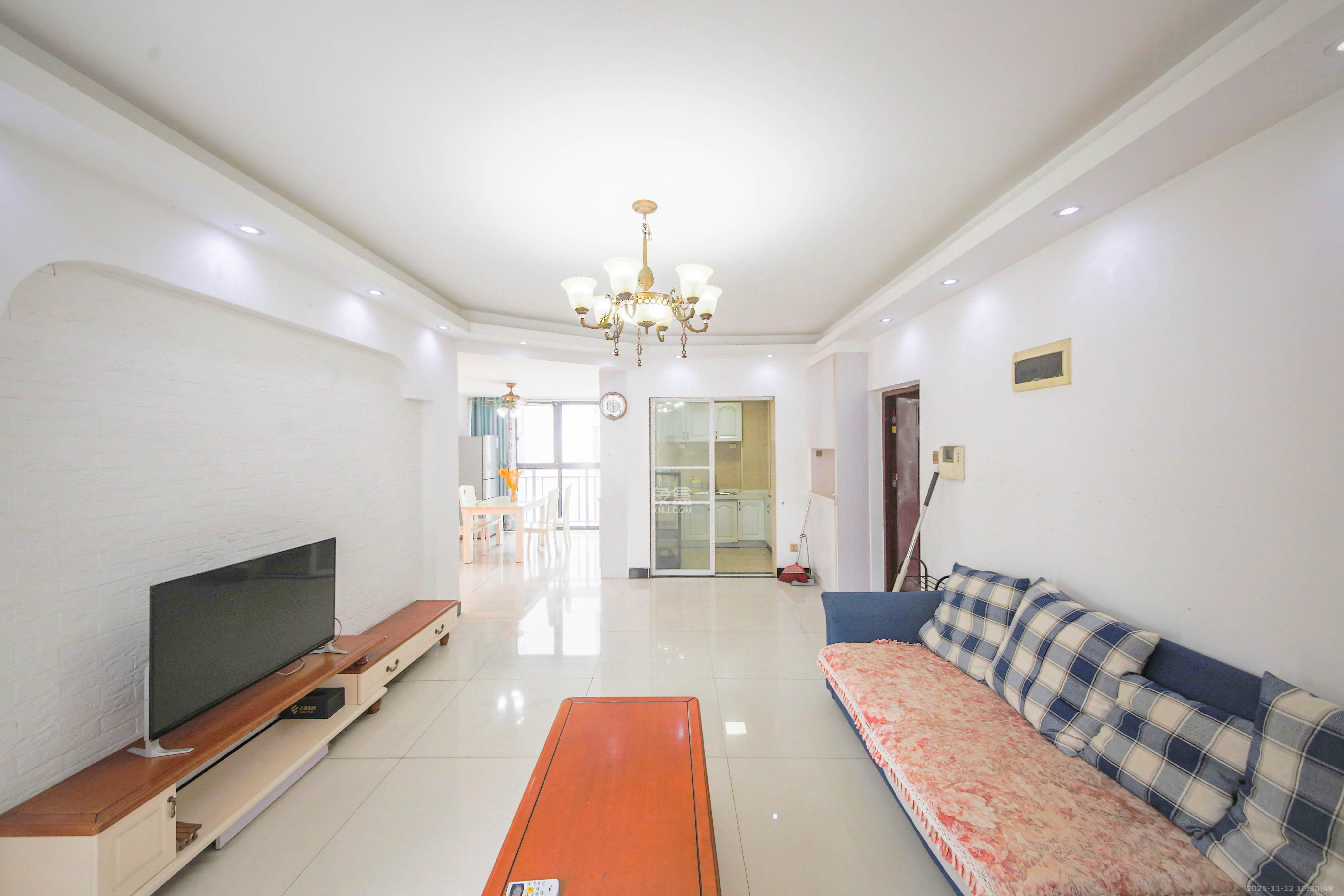 钱隆学府一、二期  3室2厅1卫    78.0万