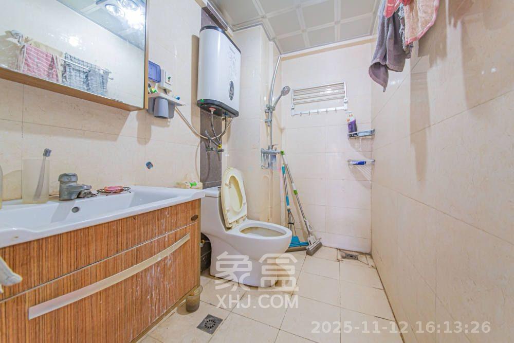 中信文化广场（中信新城二期）  1室1厅1卫    1200.0元/月室内图