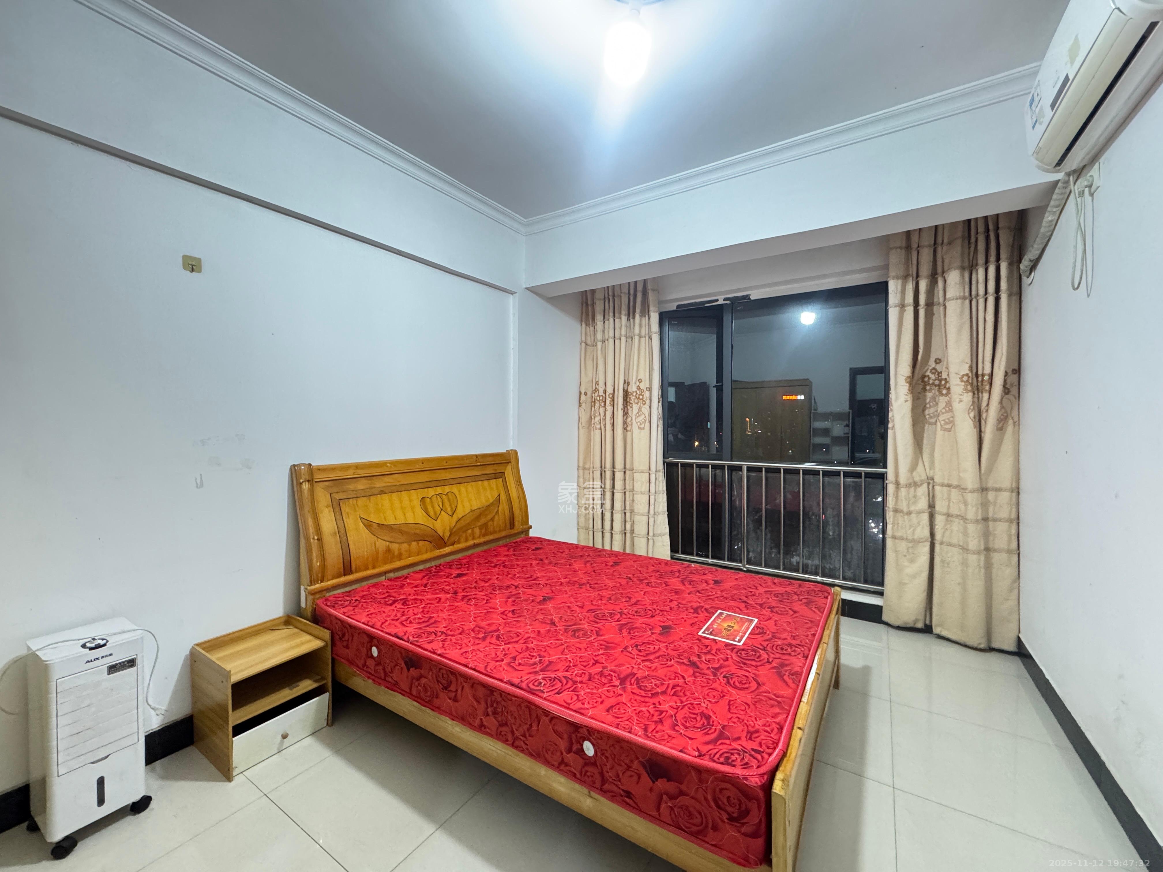 红公馆（前程丽景大厦）  1室1厅1卫    1700.0元/月室内图