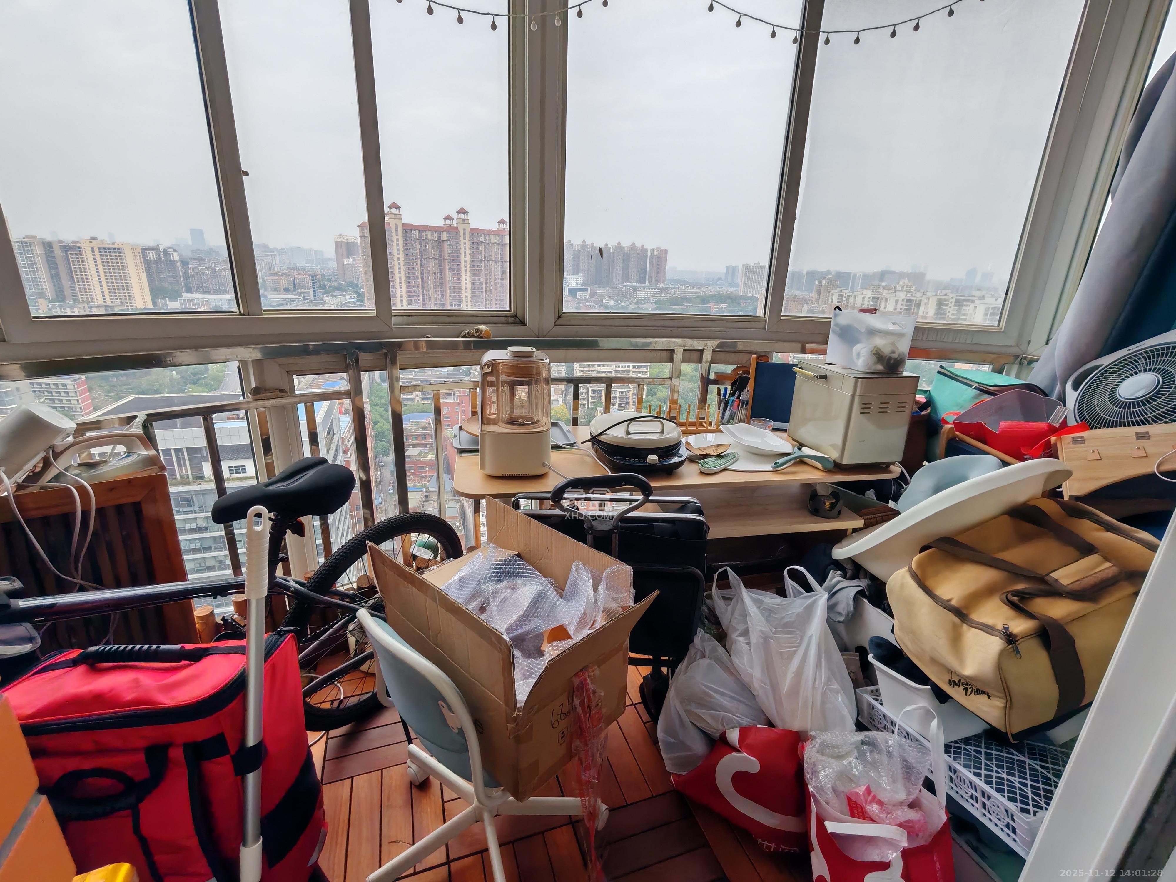 天剑华城  1室1厅1卫    1700.0元/月室内图