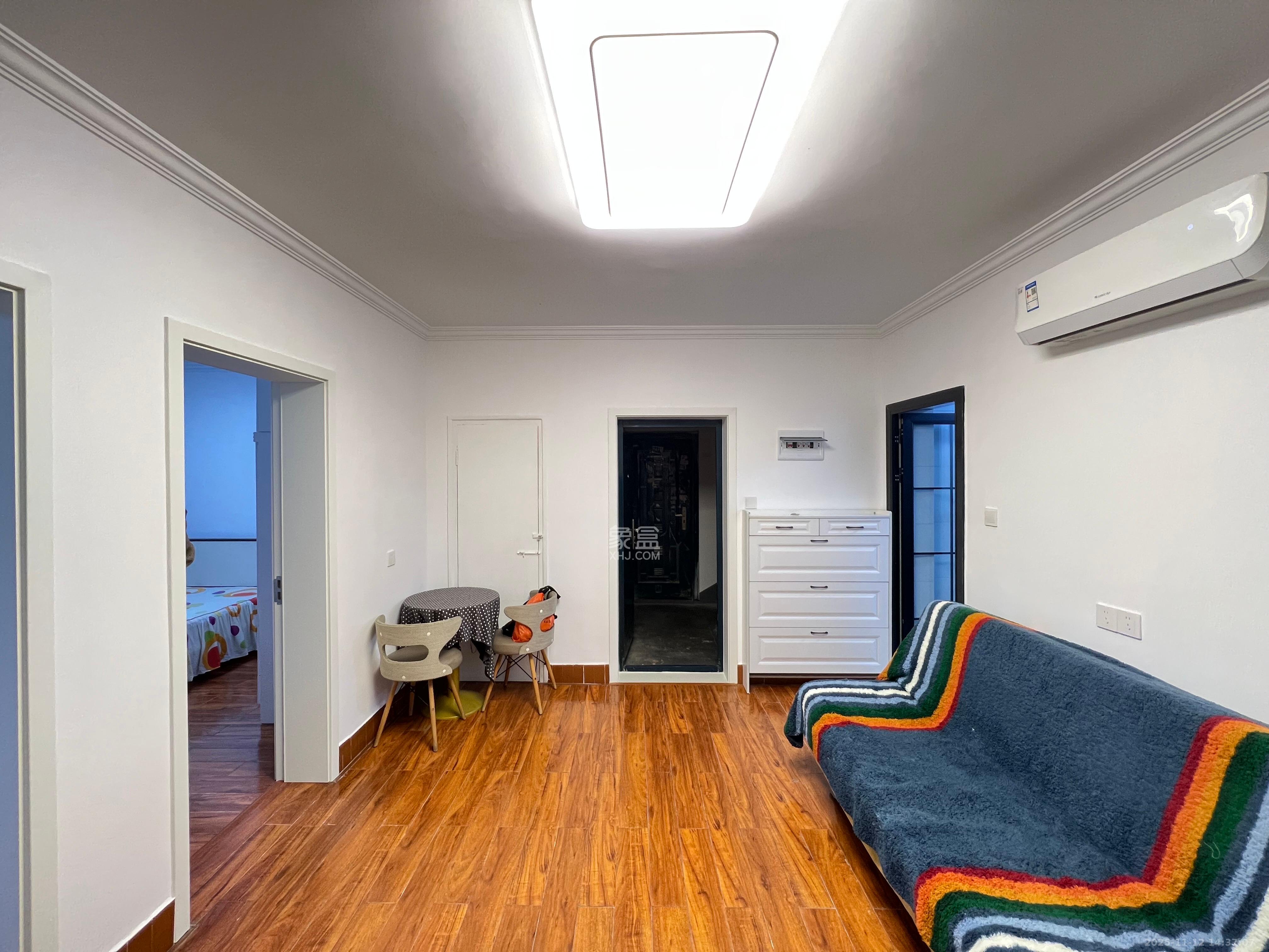 湖橡宿舍/湖橡小区  2室1厅1卫    2400.0元/月室内图