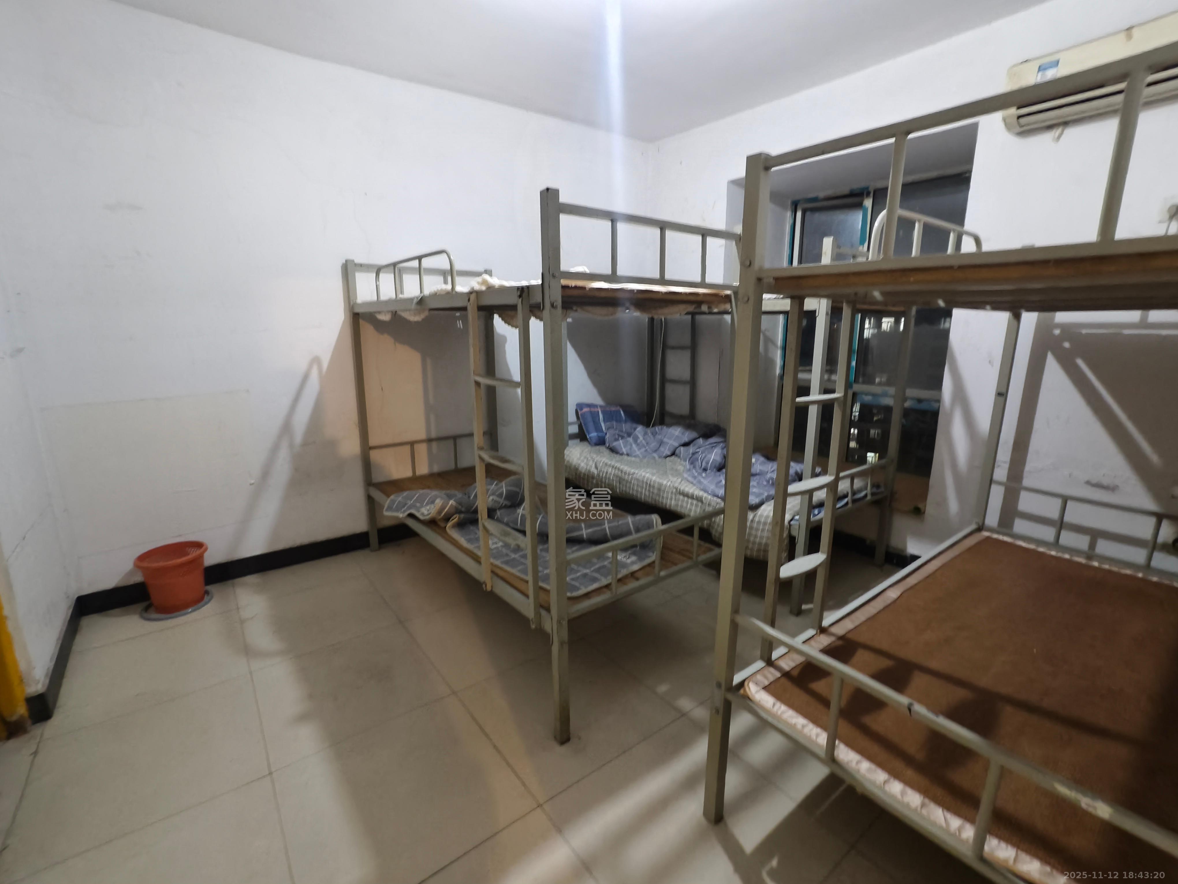 凯通国际城（凯通朝庭）  3室1厅1卫    2400.0元/月室内图