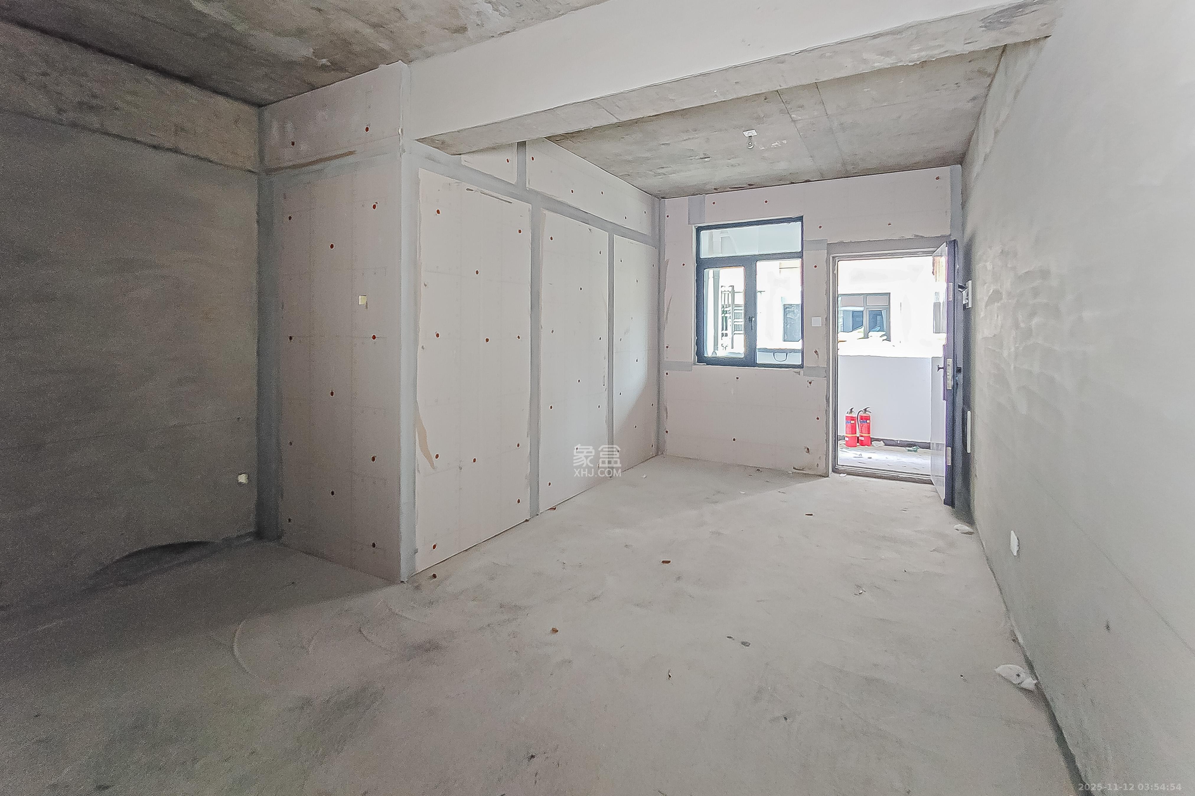 马益顺巷(永远里)散盘 1室1厅1卫 40.0万 马益顺巷(永远里)散盘 1室1厅1卫 40.0万客厅