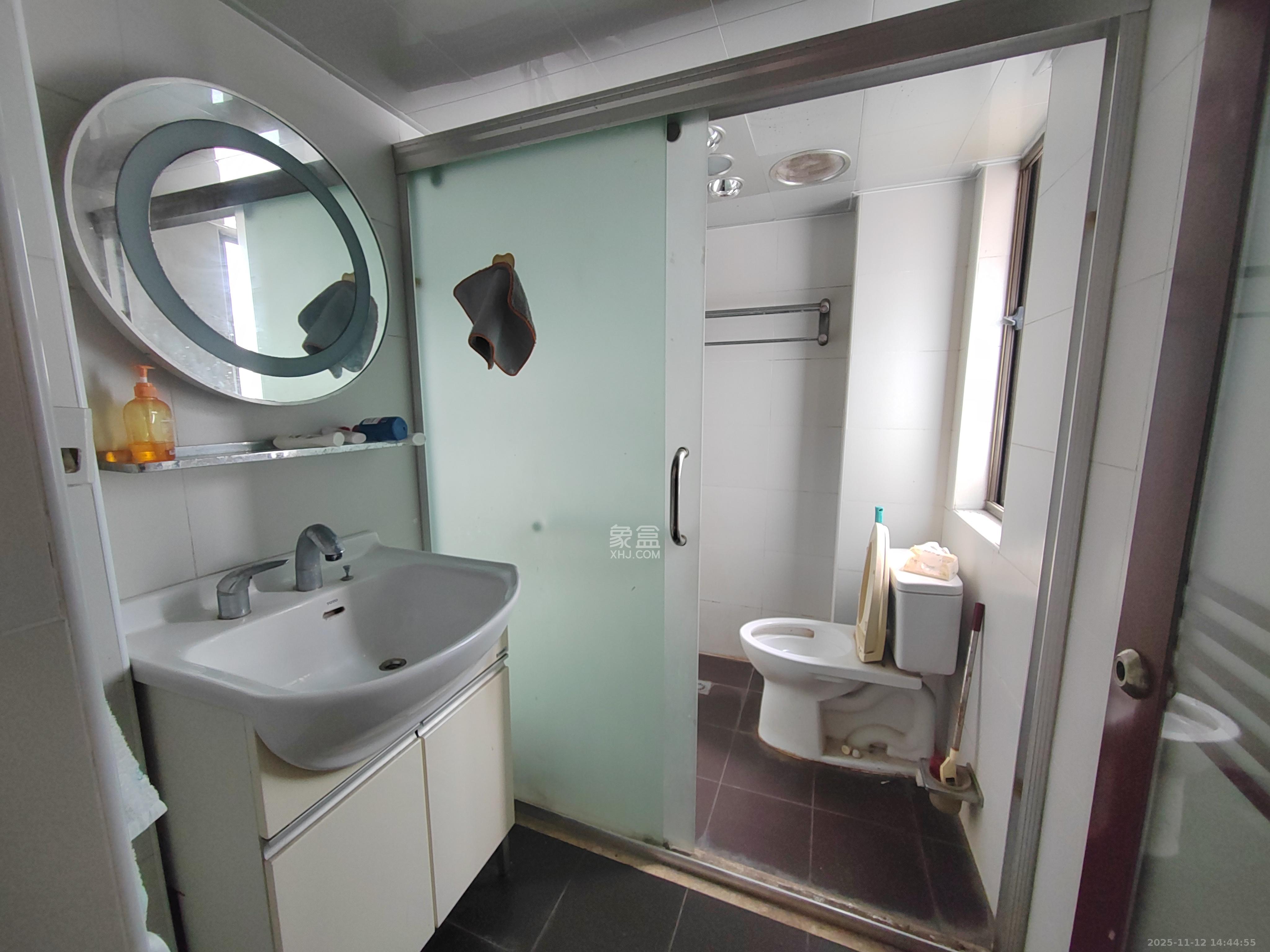 旭辉藏郡（藏郡、旭湘华府)  3室2厅1卫    2300.0元/月室内图