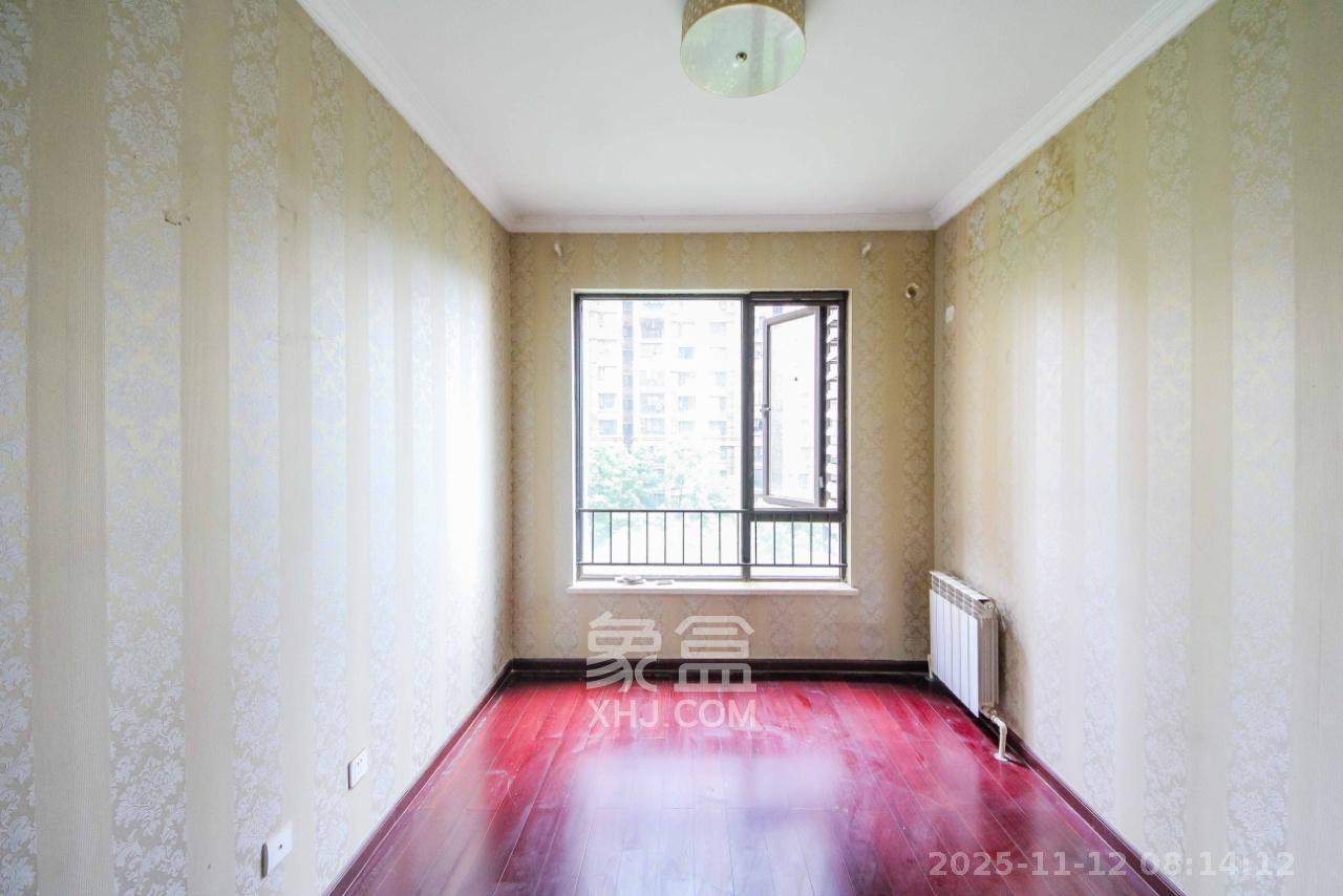 中海国际一期  4室2厅2卫    2100.0元/月室内图