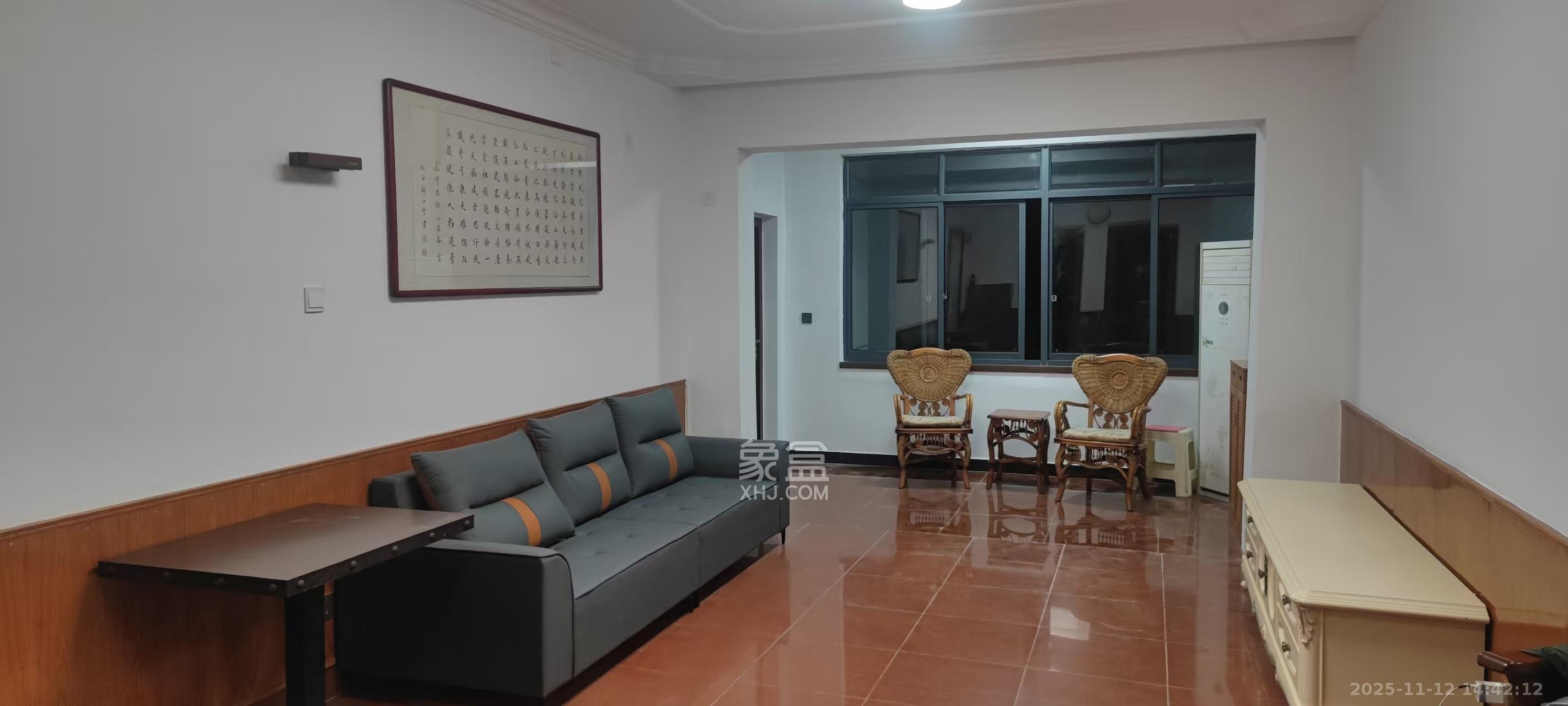 星兴佳园 3室2厅1卫 1700.0元/月 星兴佳园 3室2厅1卫 1700.0元/月室内图