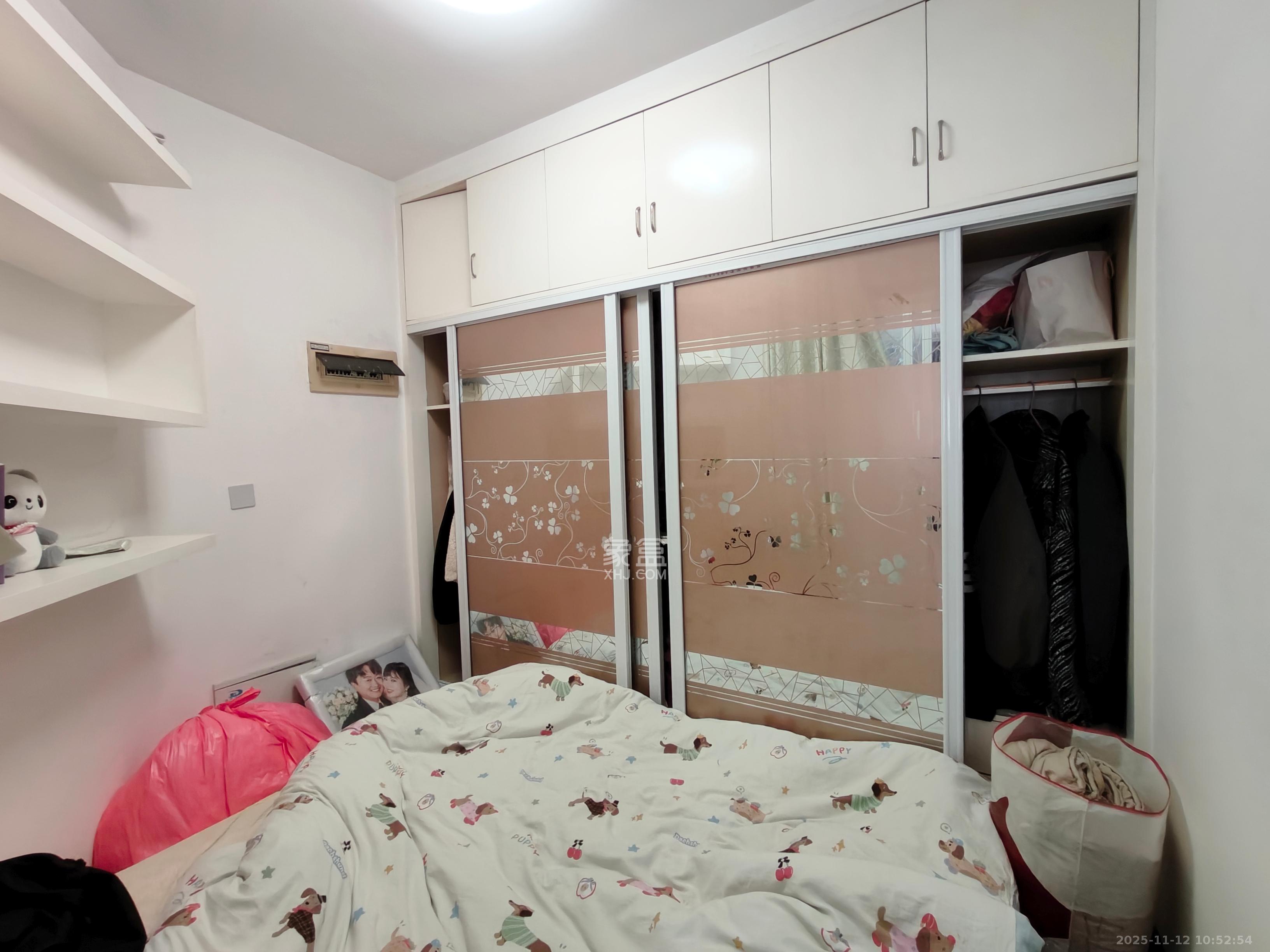 丽都桃源(金峰北院二期) 2室2厅1卫 1500.0元/月 丽都桃源(金峰北院二期) 2室2厅1卫 1500.0元/月室内图