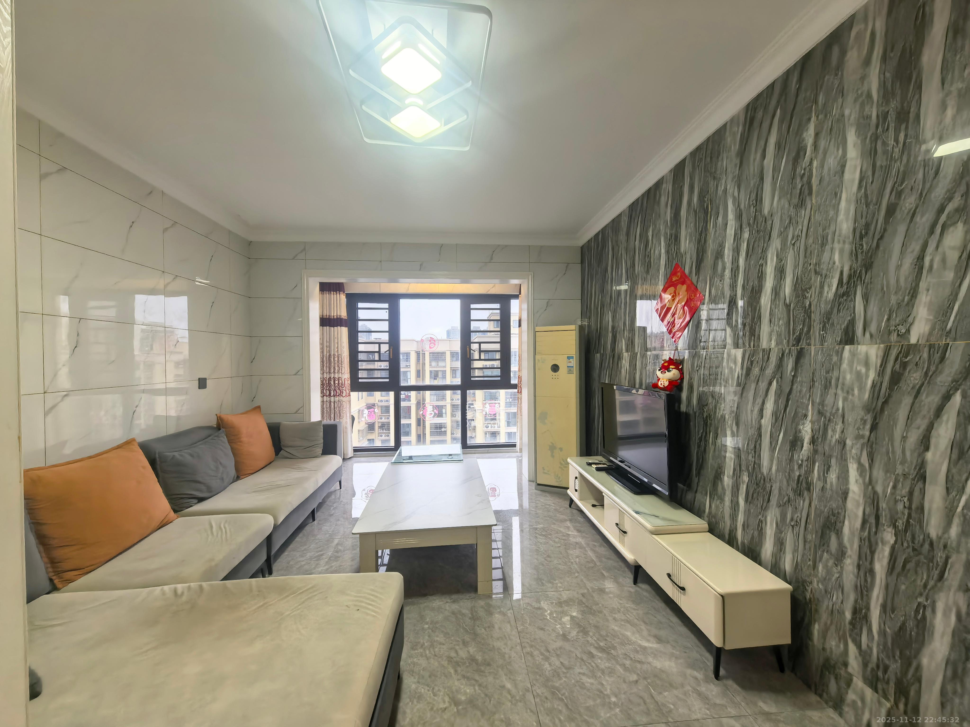 星城新宇川河苑 2室2厅1卫 1700.0元/月 星城新宇川河苑 2室2厅1卫 1700.0元/月室内图