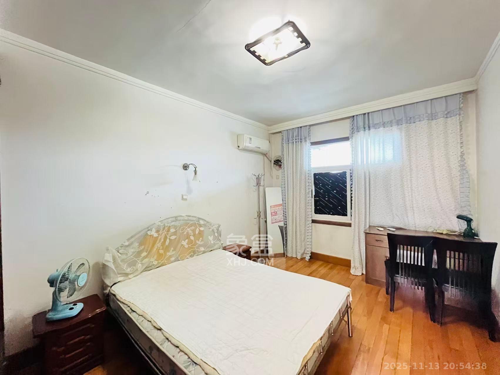 东瓜山二村  2室1厅1卫    1000.0元/月室内图