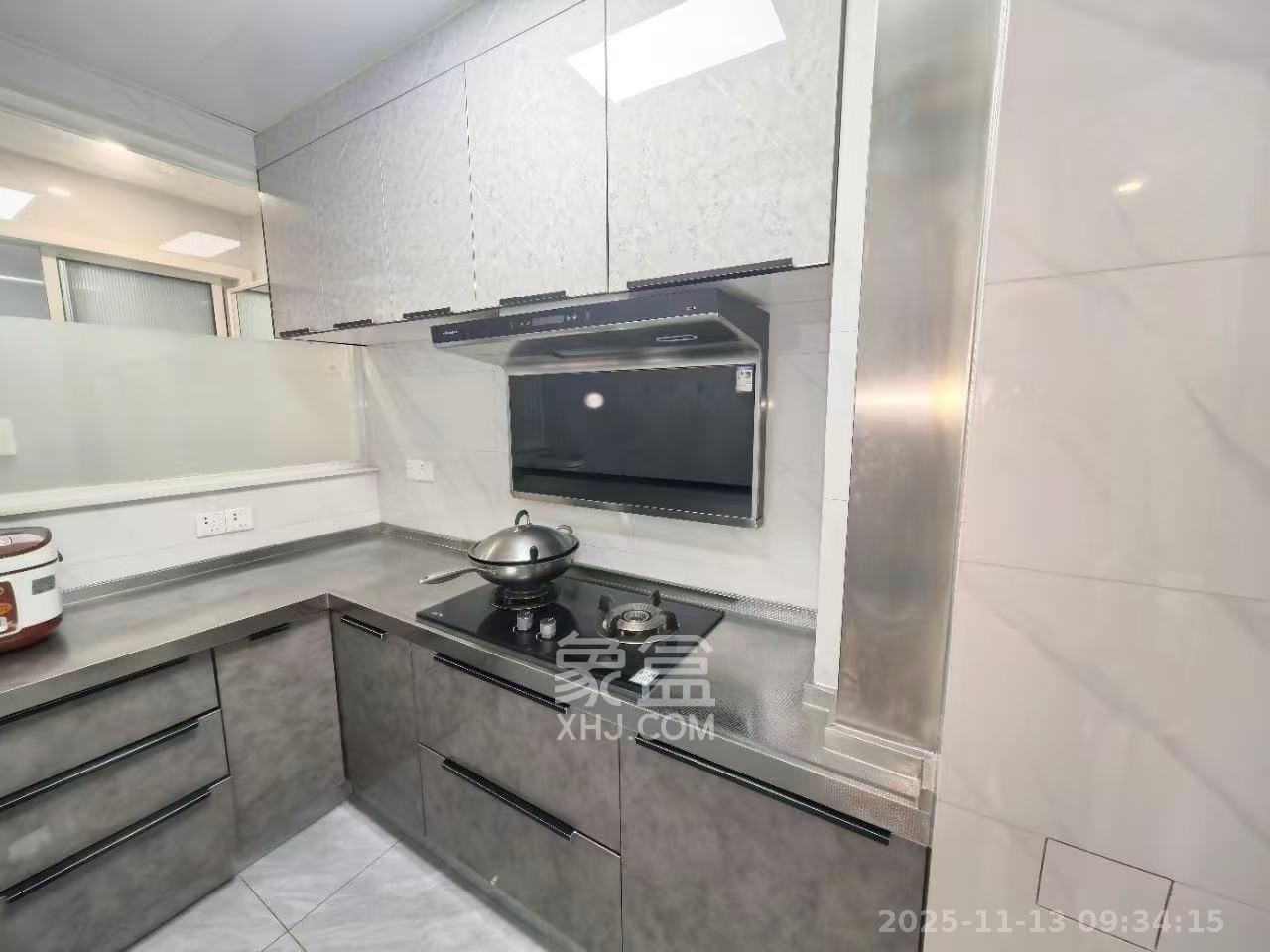 博林云栖  2室1厅1卫    2600.0元/月