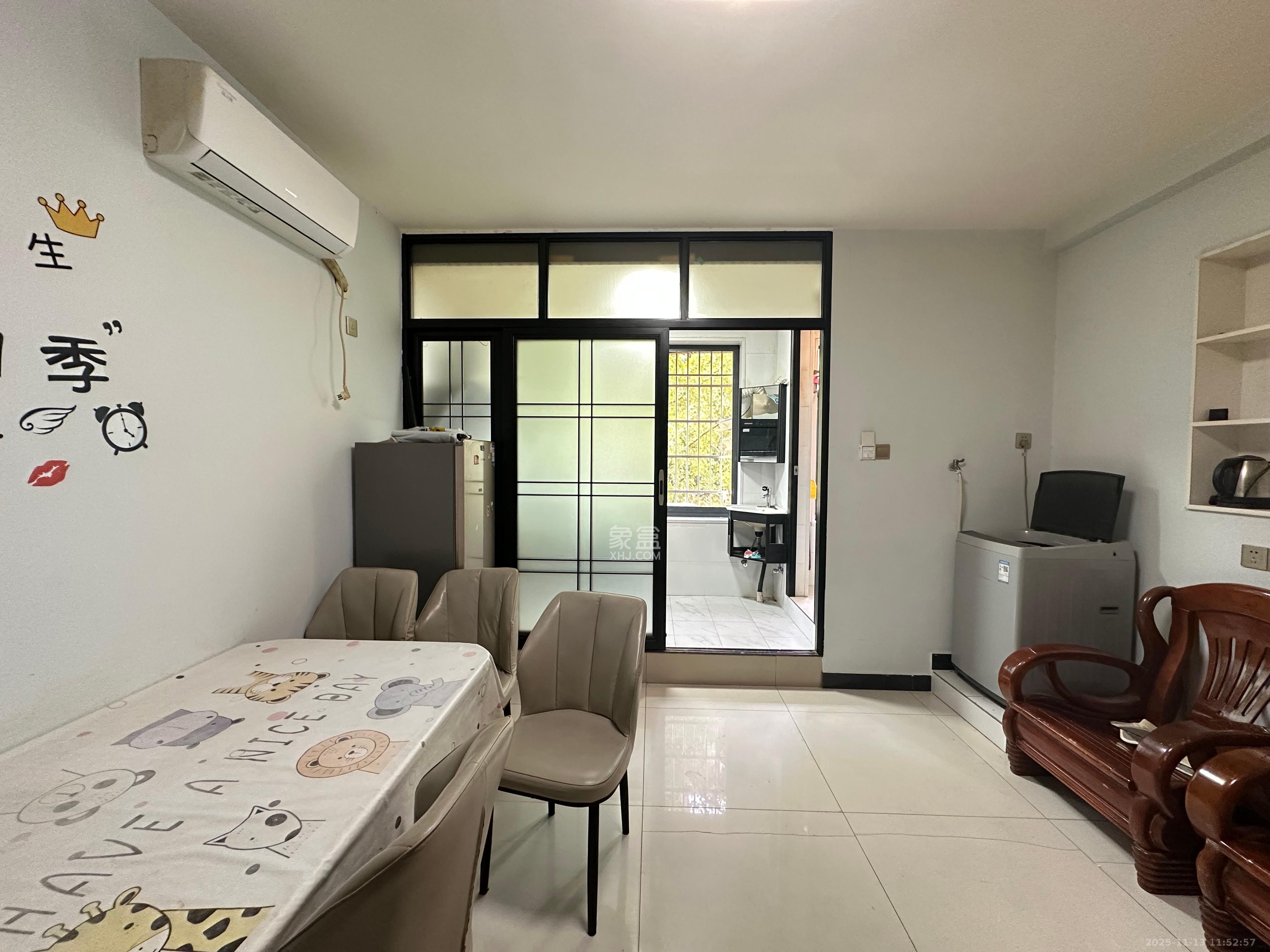 火炬村 1室1厅1卫 1500.0元/月 火炬村 1室1厅1卫 1500.0元/月室内图