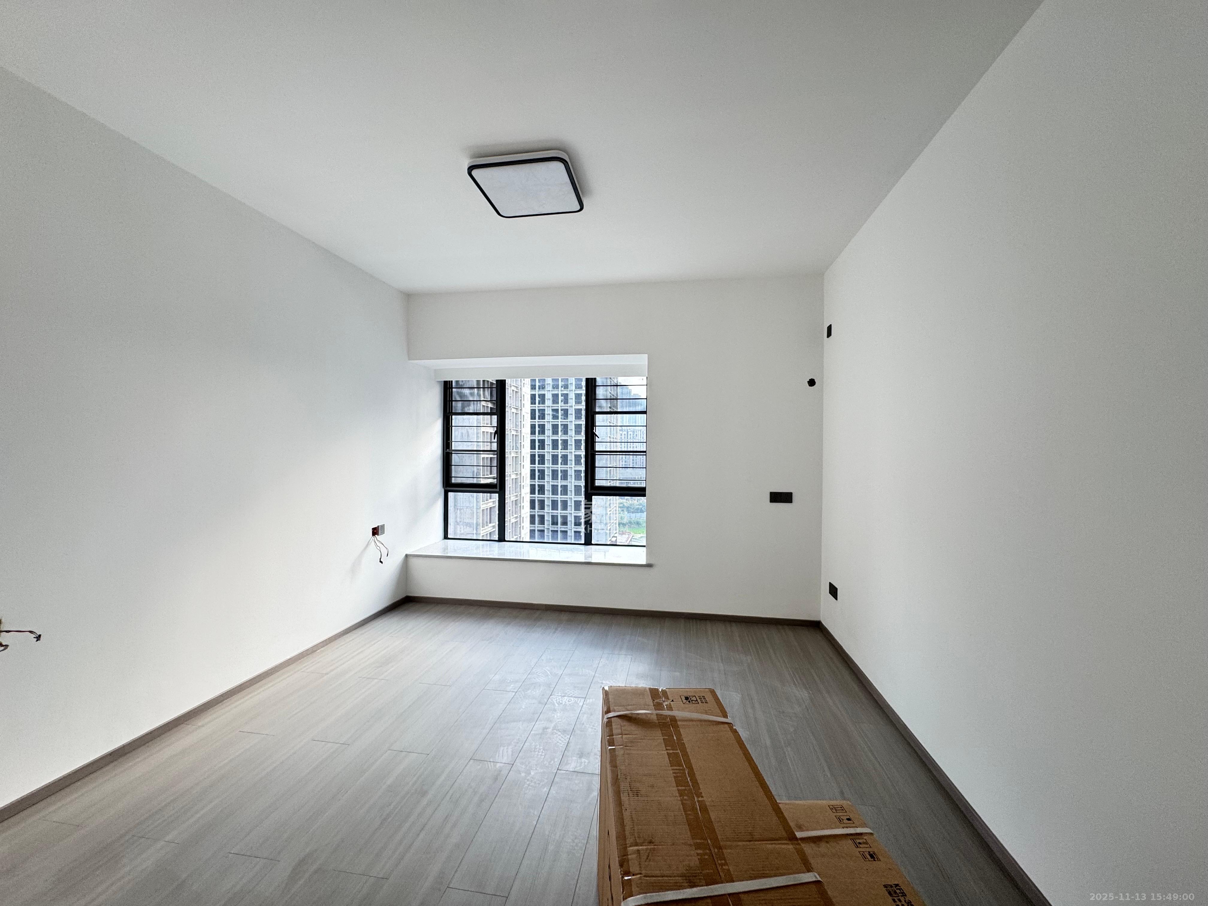 润和星河玥 4室2厅2卫 3500.0元/月 润和星河玥 4室2厅2卫 3500.0元/月室内图