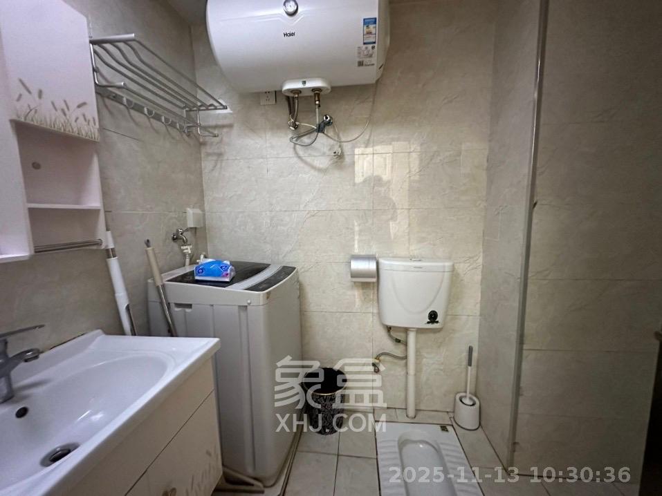 达美D6区 1室1厅1卫 1300.0元/月 达美D6区 1室1厅1卫 1300.0元/月室内图