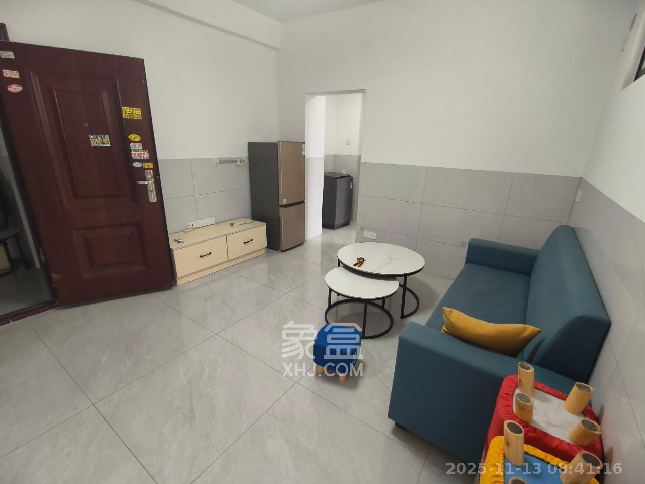 金桂小区二期  2室1厅1卫    1700.0元/月室内图