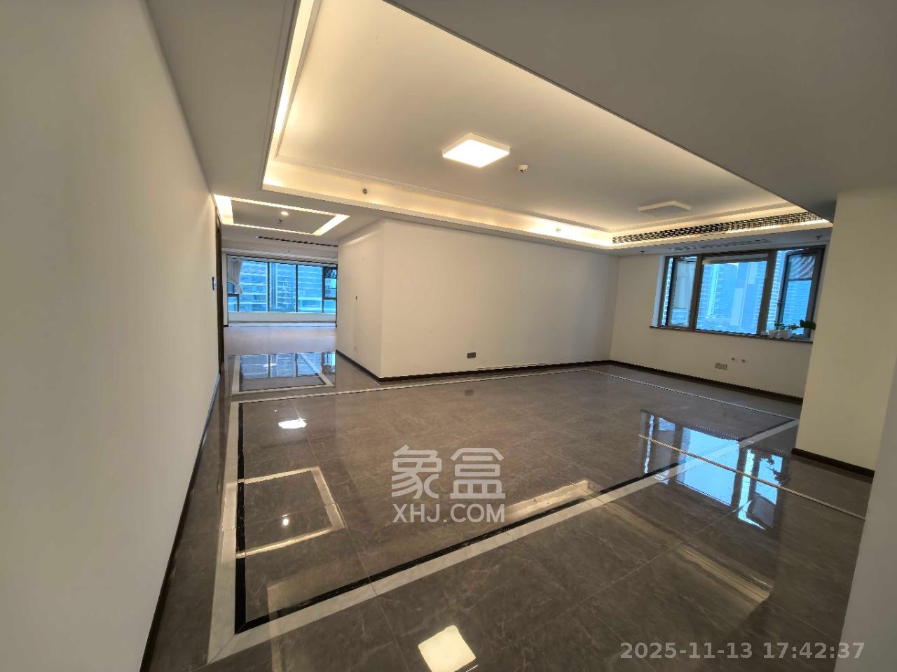 梅溪华府（新城金茂梦想华府）  4室2厅3卫    7500.0元/月室内图