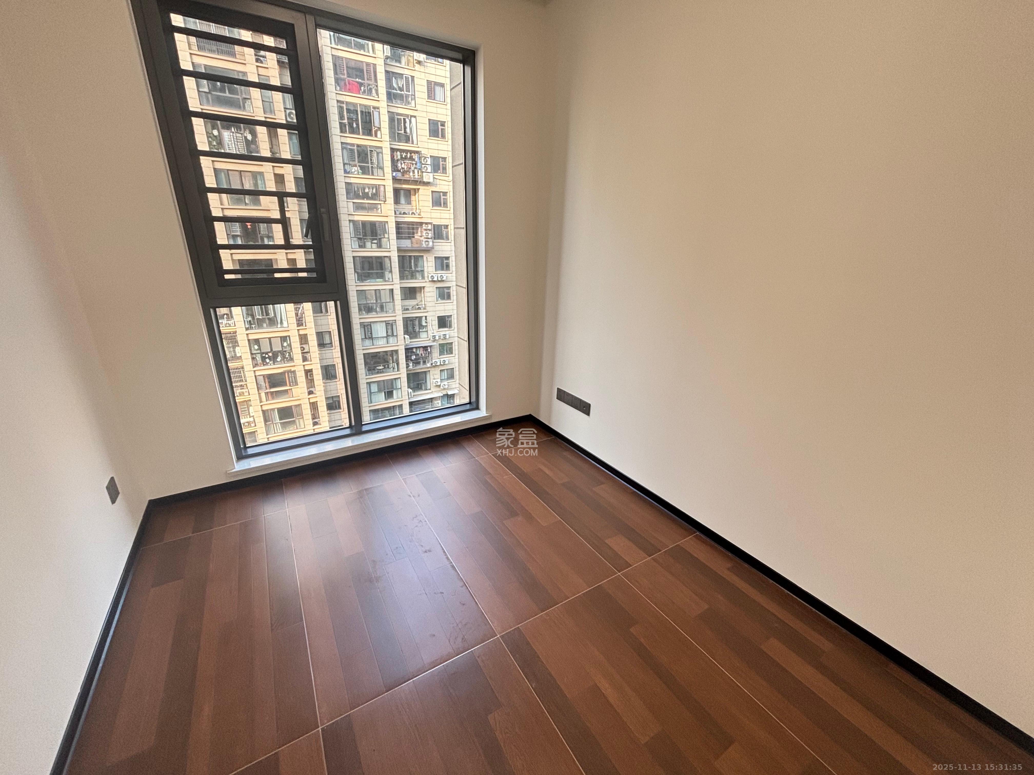 阳光丽城二期 4室2厅2卫 4800.0元/月 阳光丽城二期 4室2厅2卫 4800.0元/月室内图