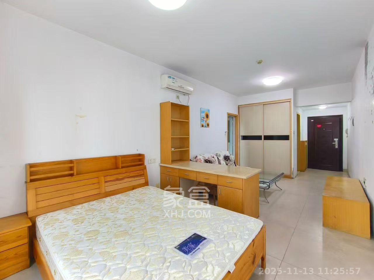 伍家岭生活广场  1室1厅1卫    1300.0元/月室内图