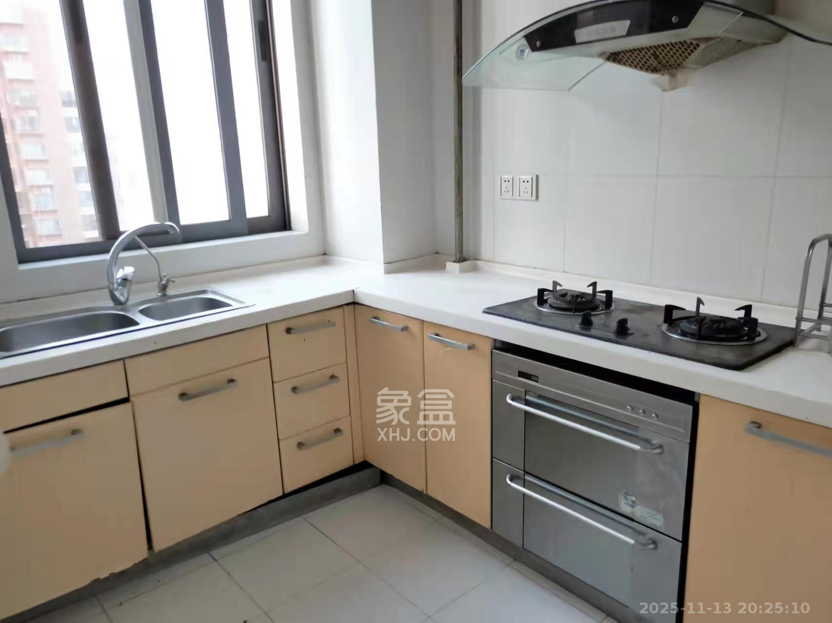 上海城小区 3室2厅2卫 2500.0元/月 上海城小区 3室2厅2卫 2500.0元/月室内图