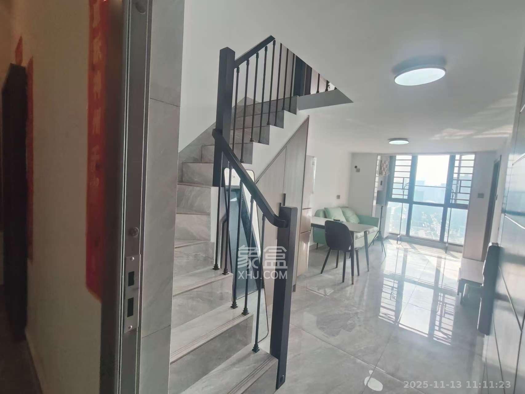 万科金色梦想B区 3室2厅2卫 2800.0元/月 万科金色梦想B区 3室2厅2卫 2800.0元/月室内图