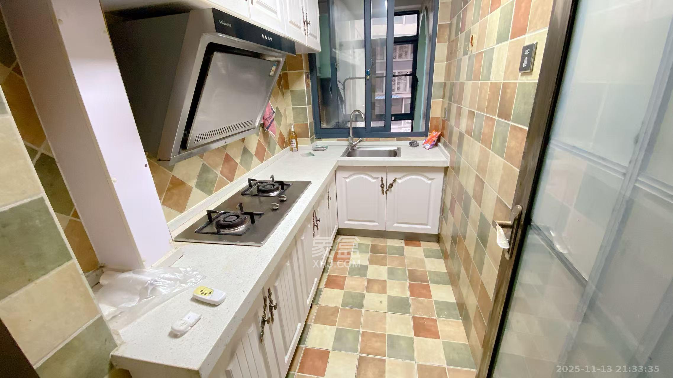 北辰三角洲E3区  1室1厅1卫    1600.0元/月室内图