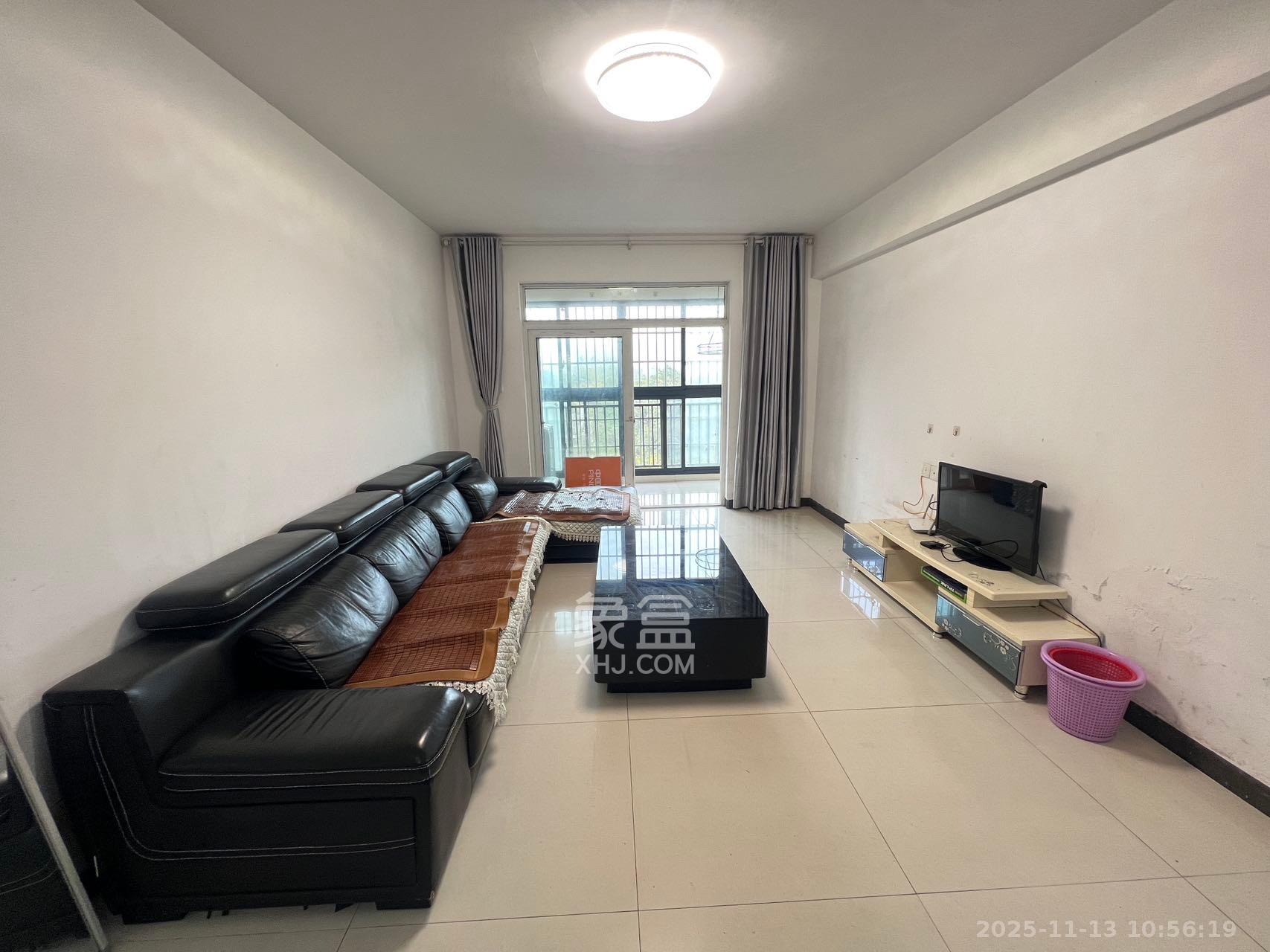 和馨园 2室2厅1卫 1800.0元/月 和馨园 2室2厅1卫 1800.0元/月室内图