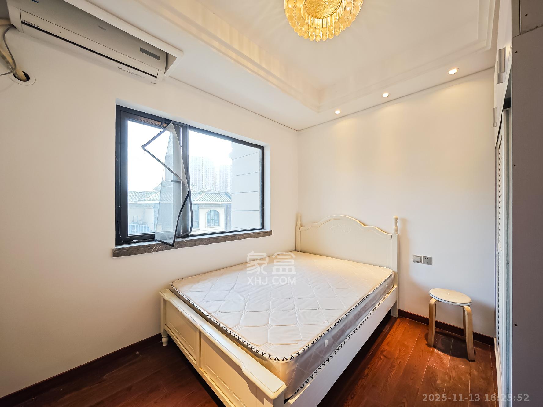 恒大御景天下城一期 3室2厅2卫 111.2万 恒大御景天下城一期 3室2厅2卫 111.2万卧室