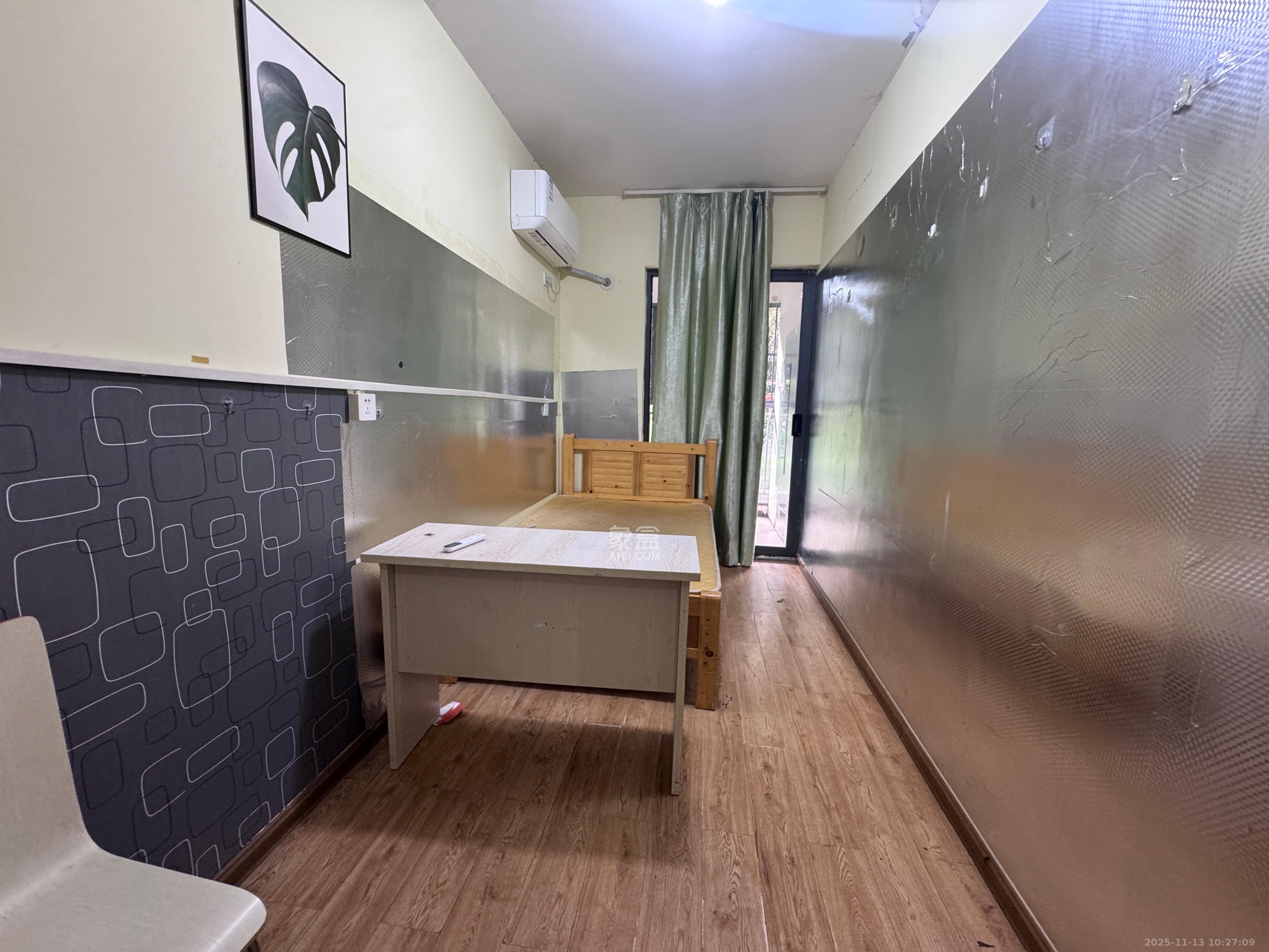 兴隆景苑  1室1厅1卫    2500.0元/月室内图